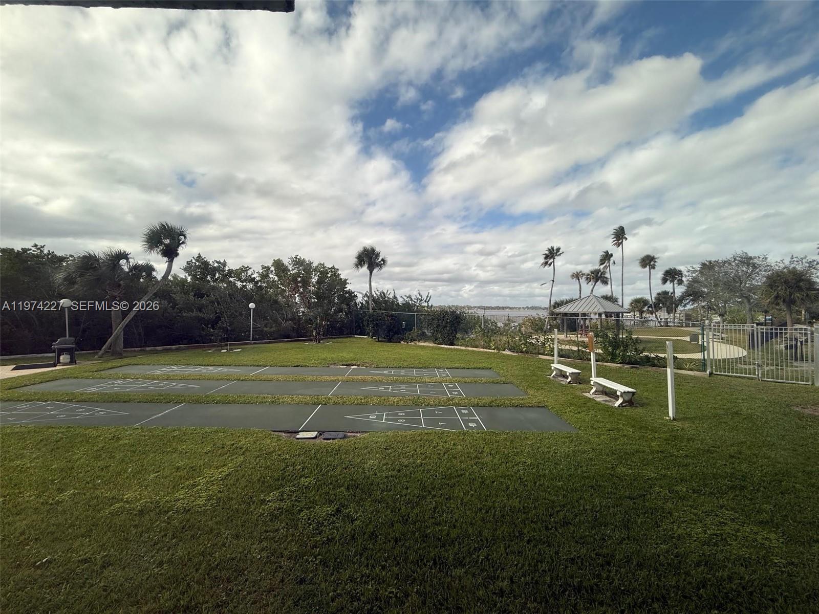 BAYSHORE BATH & TENNIS CLU - Residential