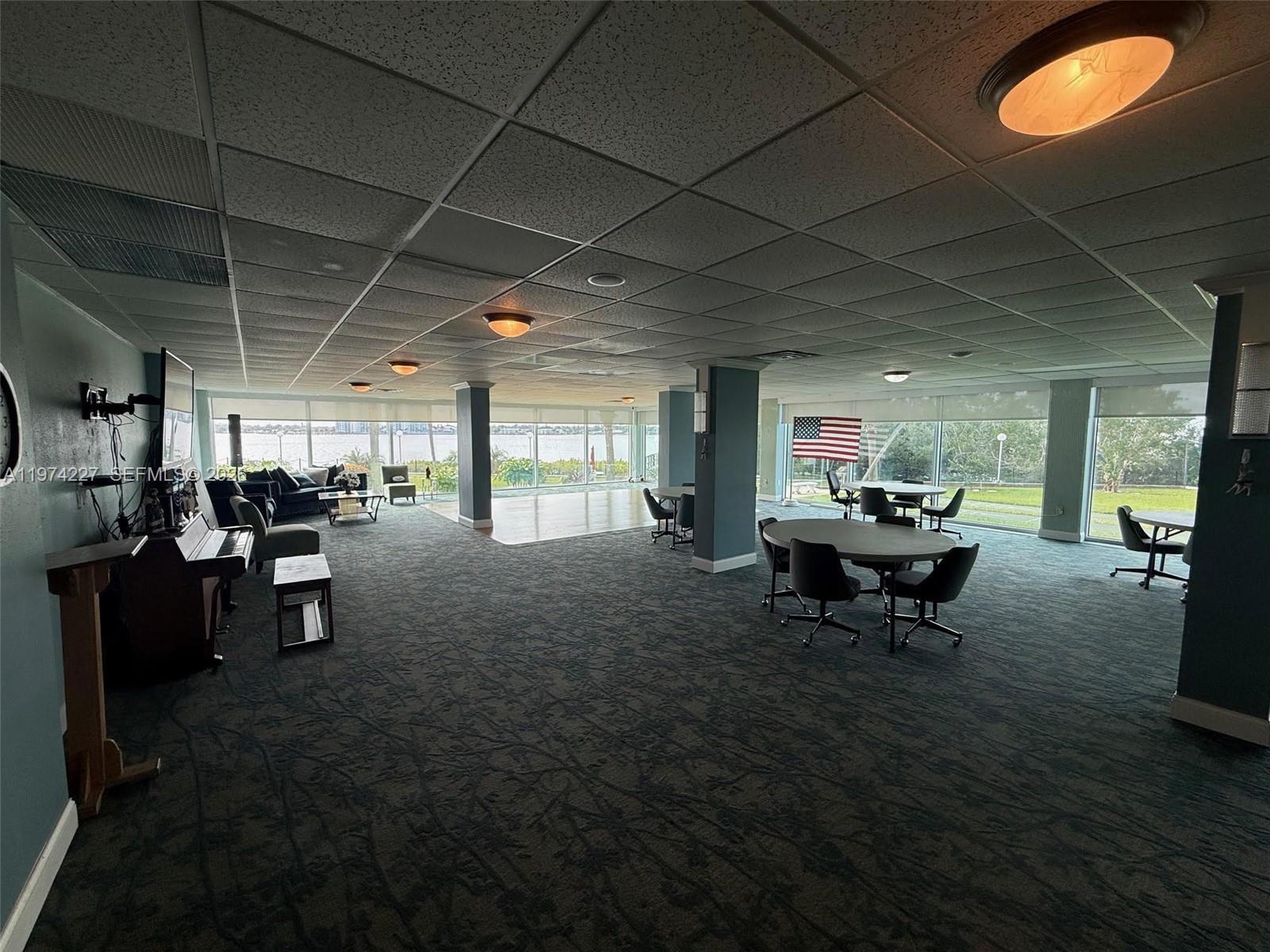 BAYSHORE BATH & TENNIS CLU - Residential