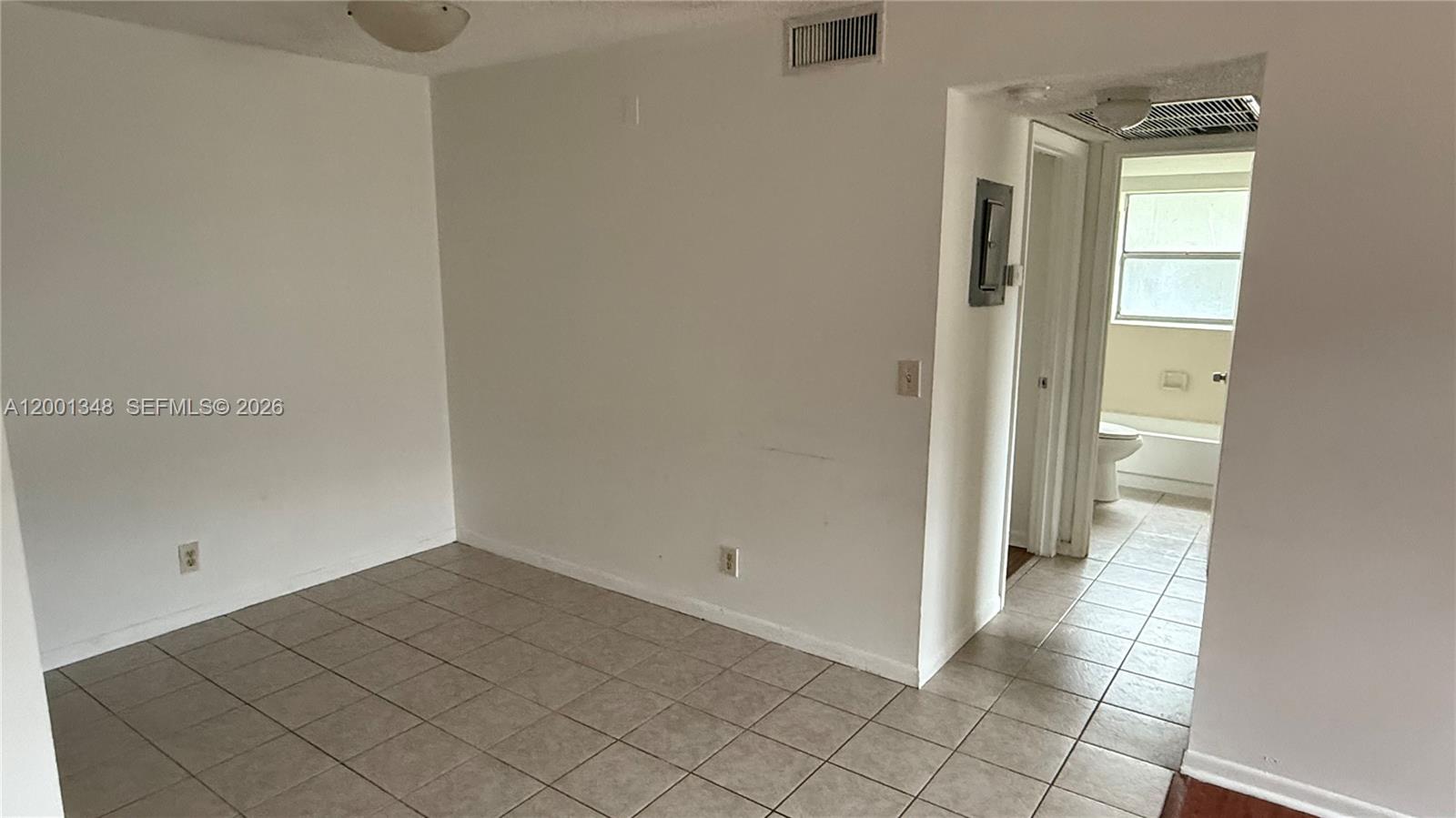 LAKEWOOD VILLAGE - Residential