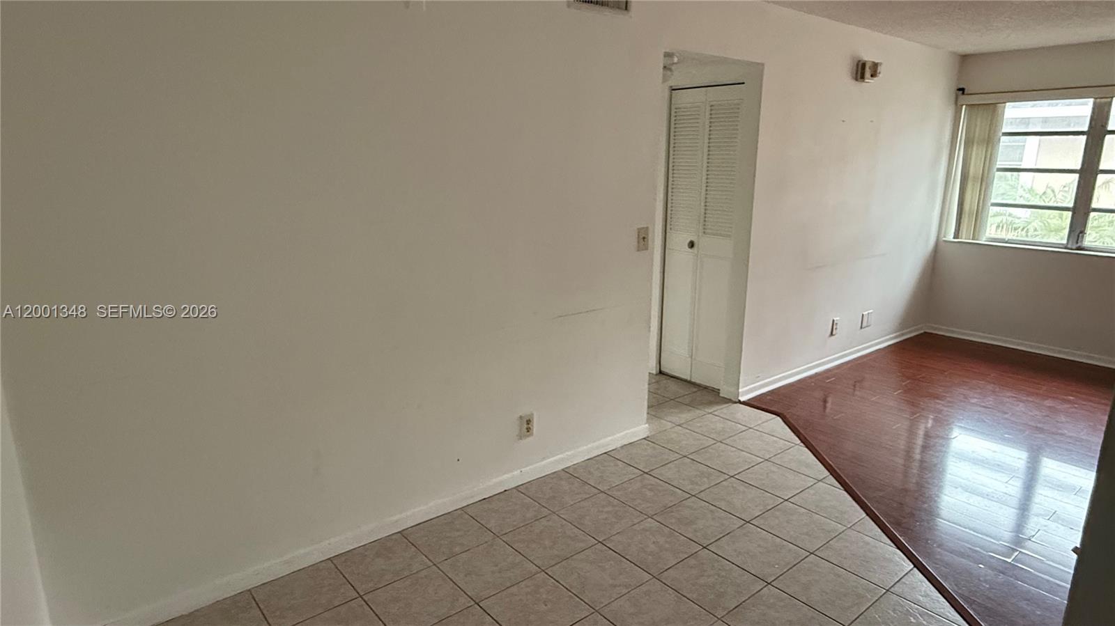 LAKEWOOD VILLAGE - Residential