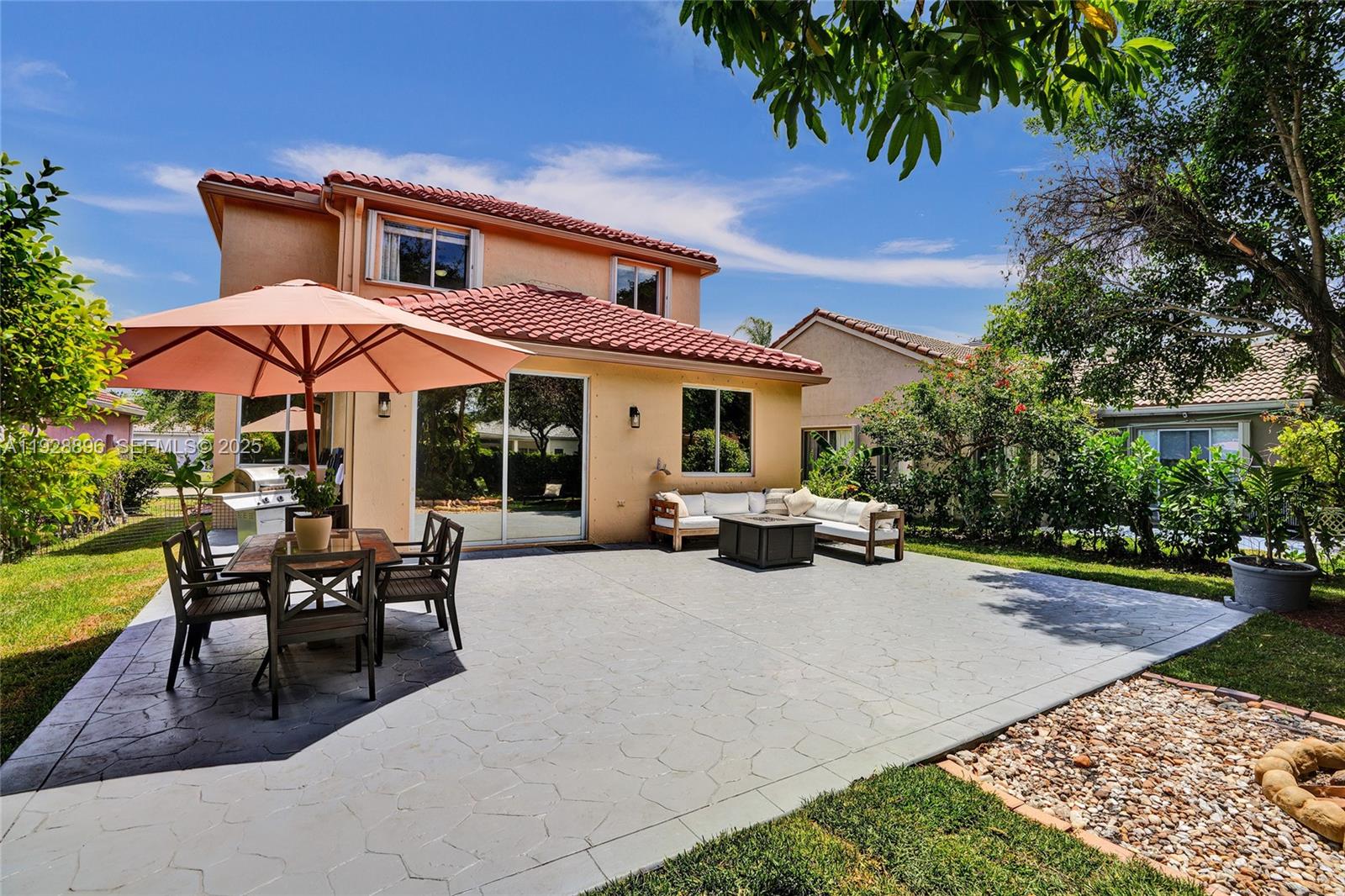 SECTOR 2-PARCELS 1 2 3 4 - Residential Lease