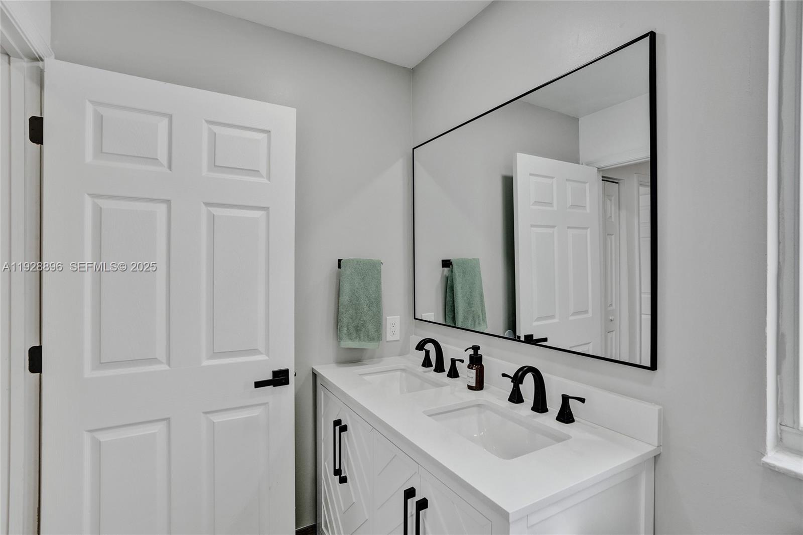 SECTOR 2-PARCELS 1 2 3 4 - Residential Lease