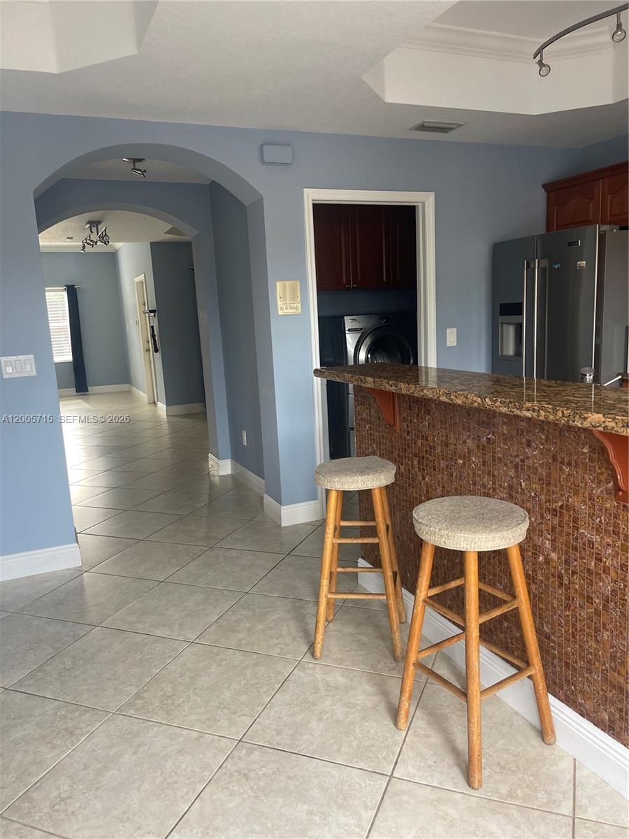 VILLAS AT HARBOR ISLES - Residential Lease