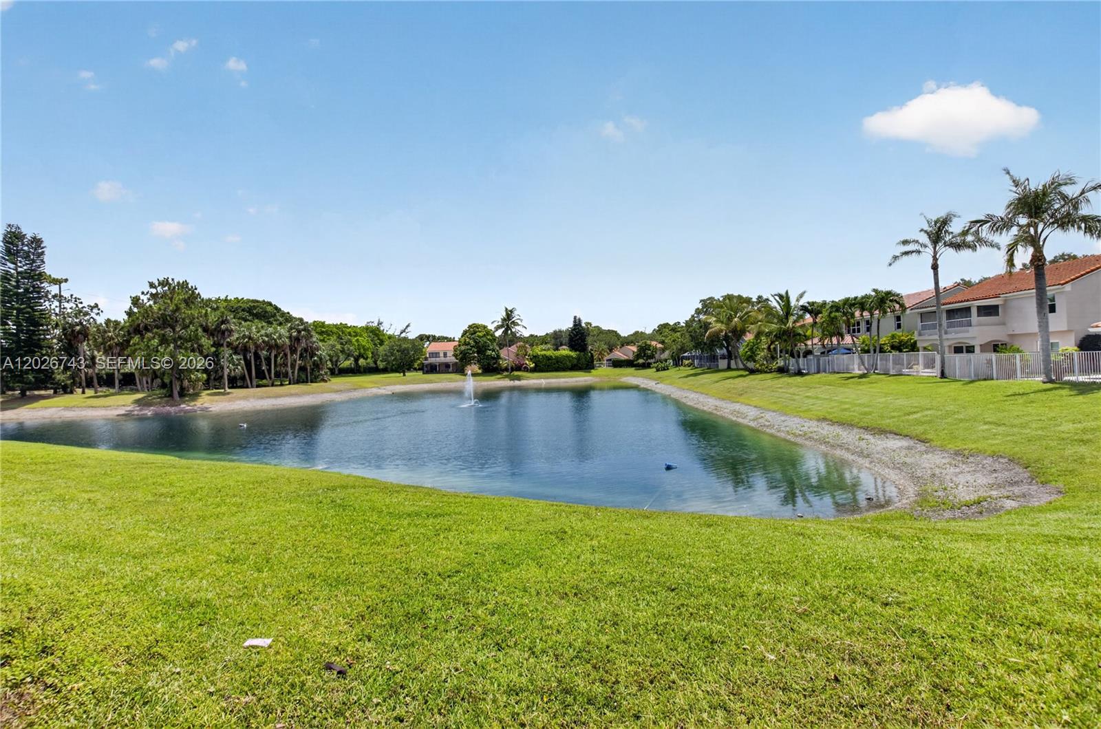 PALMETTO PARK WOODS - Residential