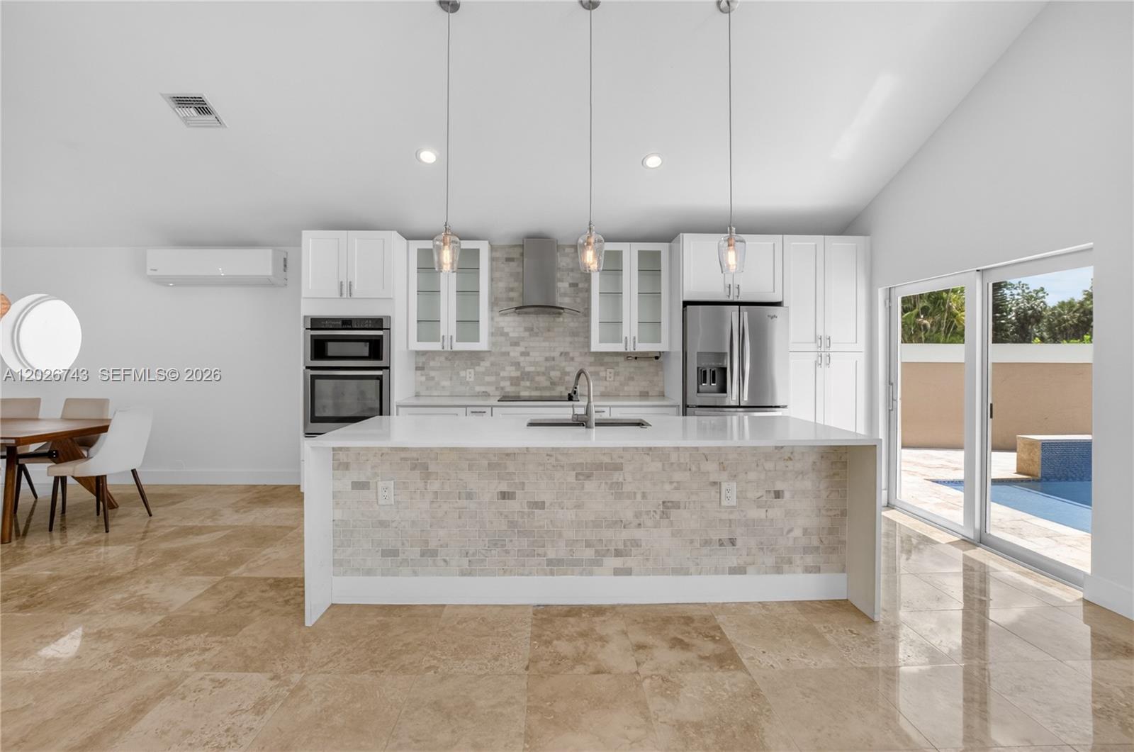 PALMETTO PARK WOODS - Residential