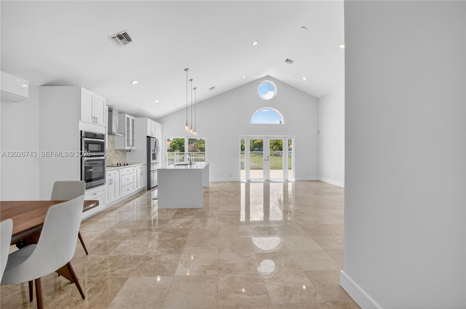 PALMETTO PARK WOODS - Residential