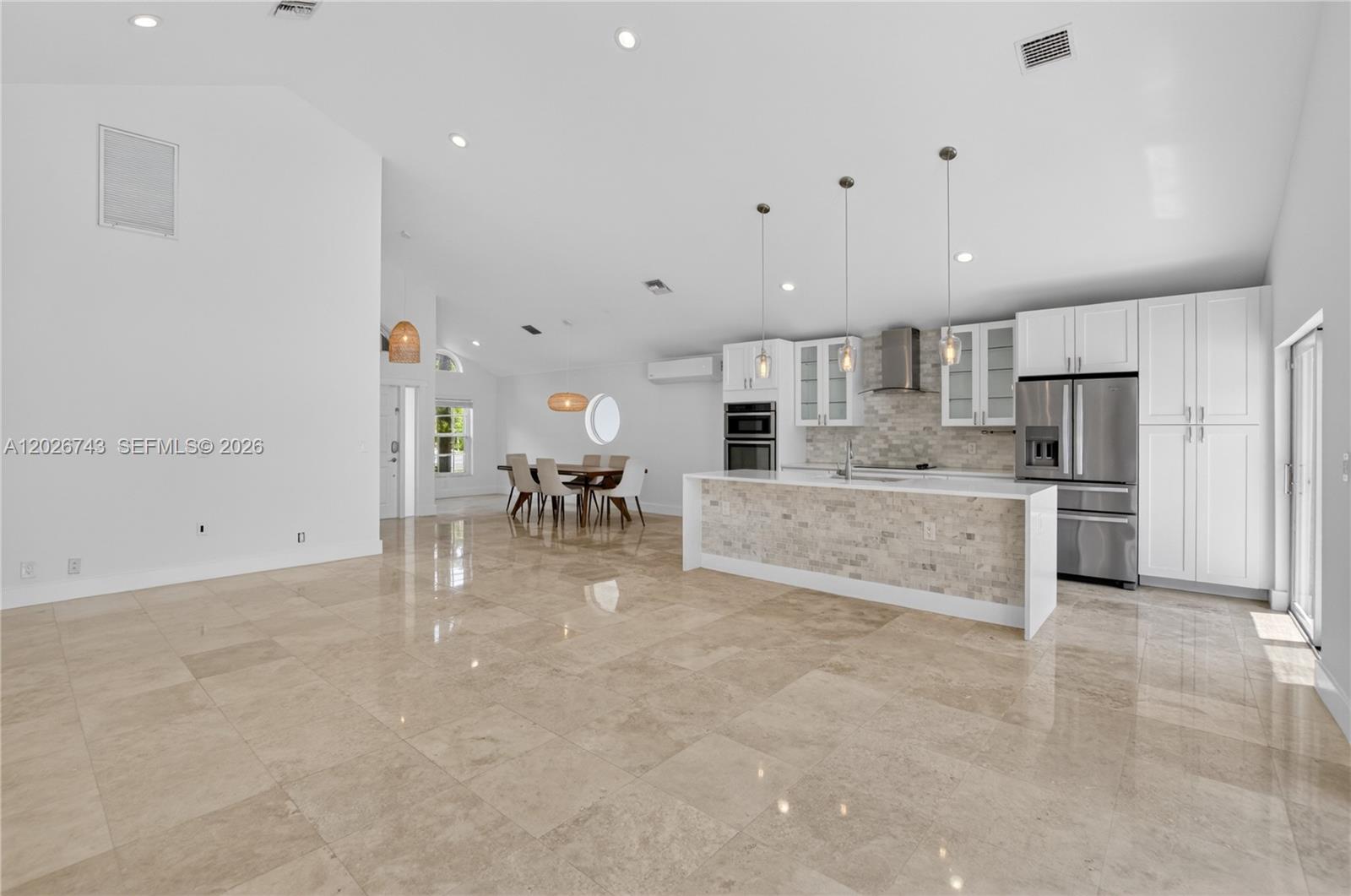 PALMETTO PARK WOODS - Residential