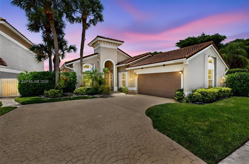 Photo of 9646 Via Emilie, Boca Raton, FL 33428 (MLS # A12026743)