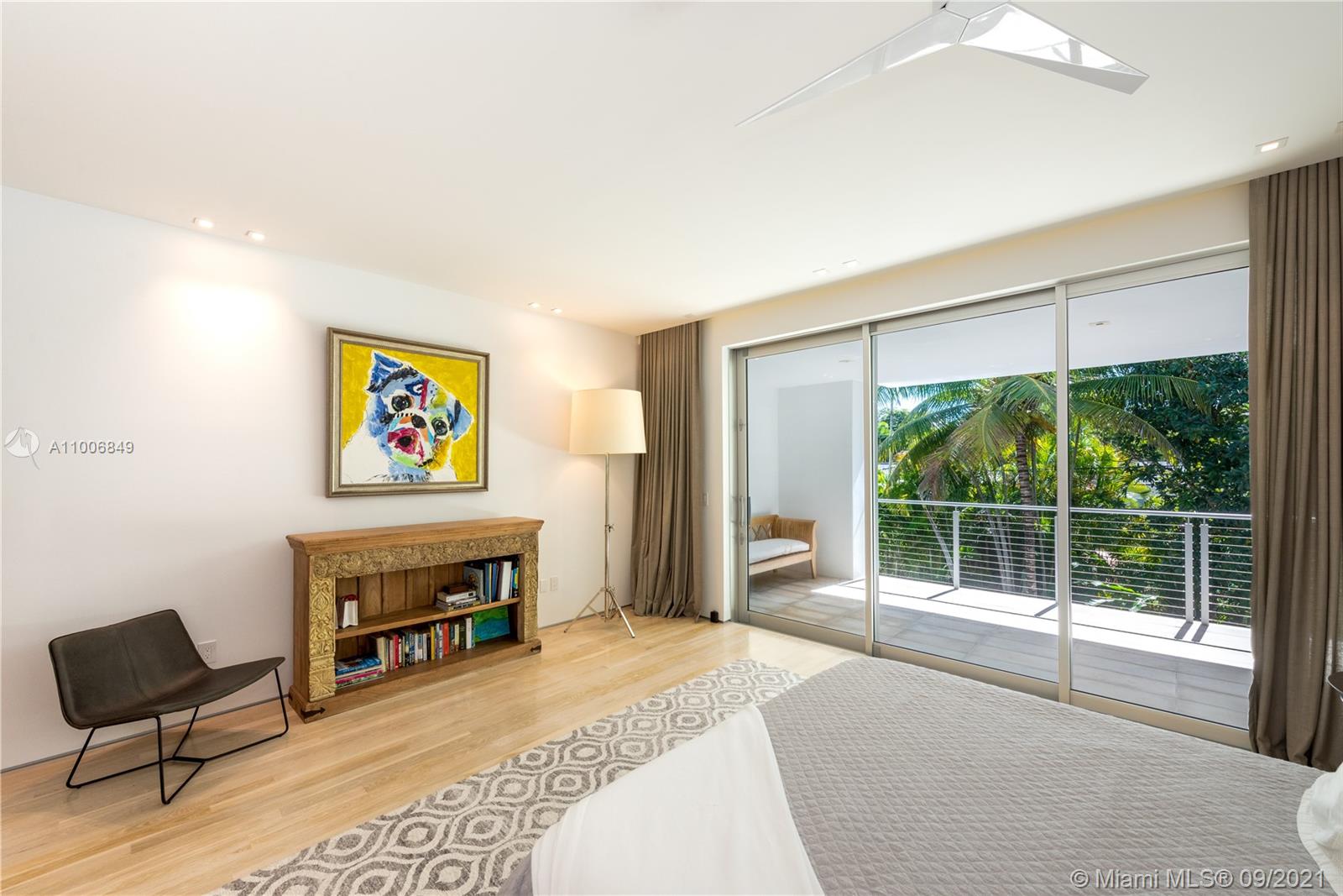 BAY HEIGHTS - Residential