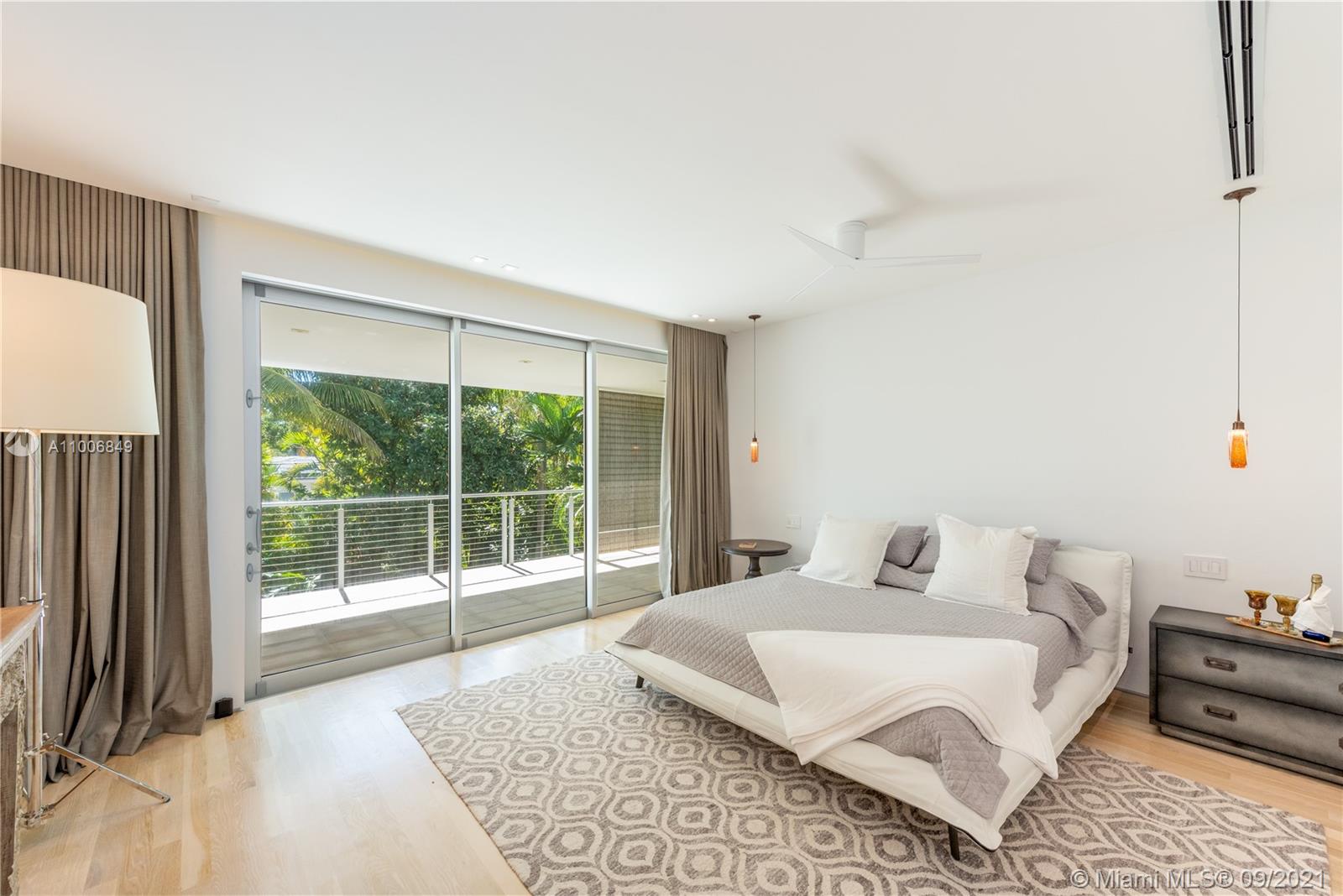 BAY HEIGHTS - Residential