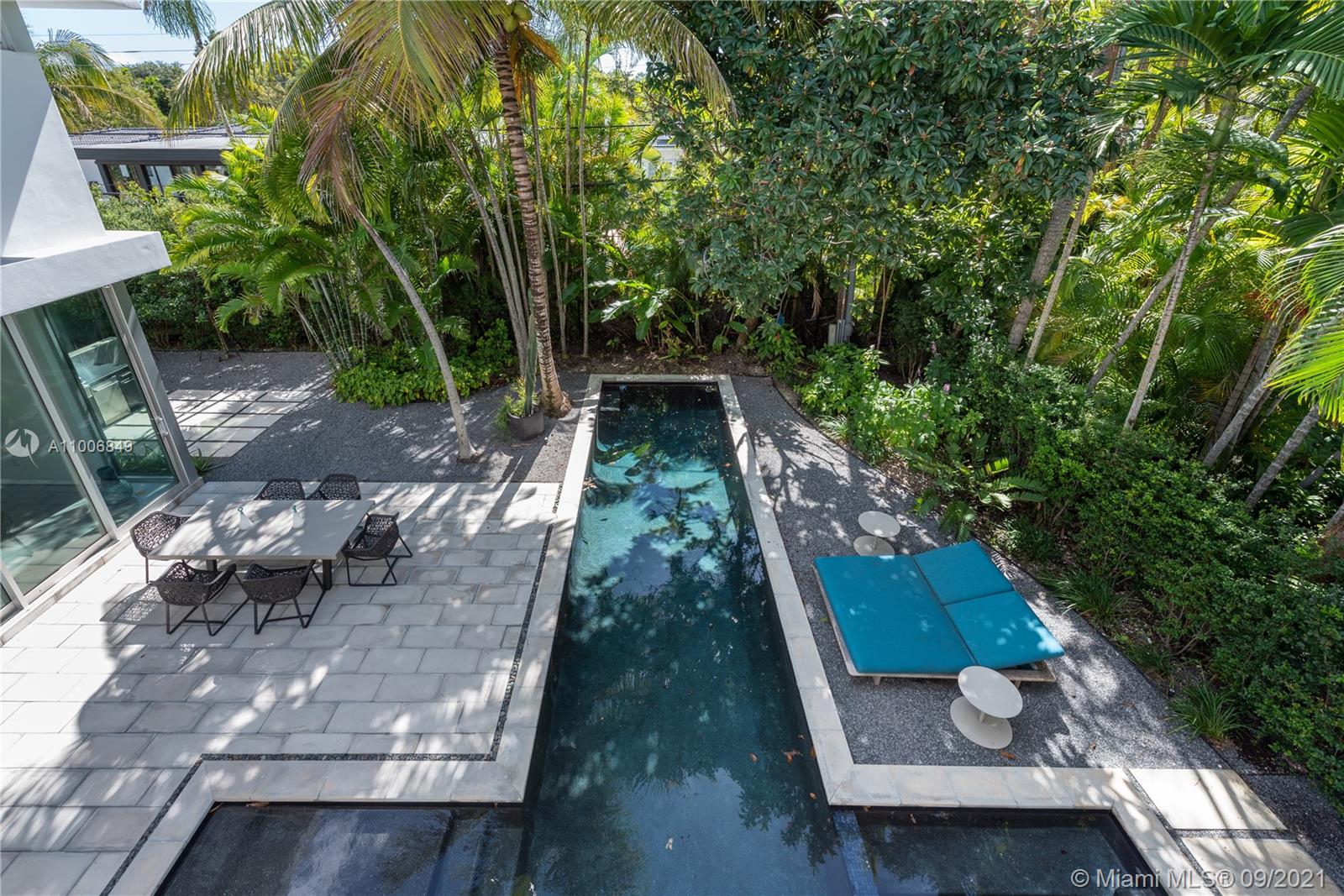 BAY HEIGHTS - Residential