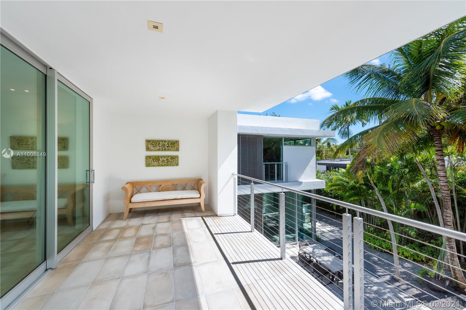 BAY HEIGHTS - Residential