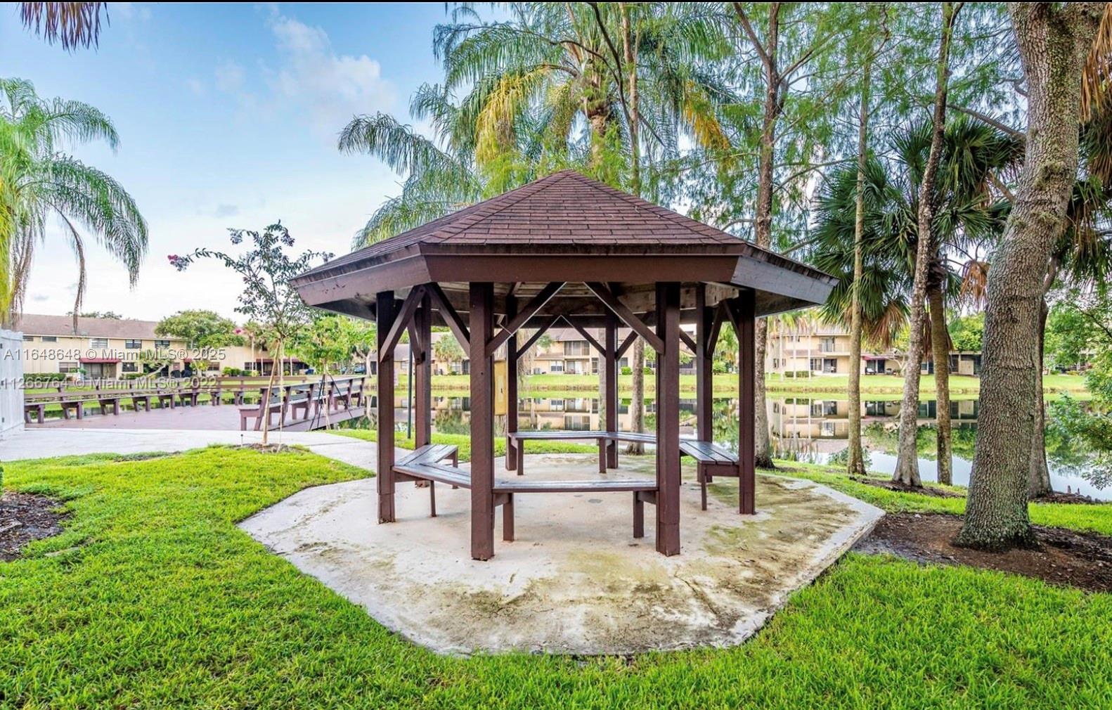 Vineyard of Plantation - Residential
