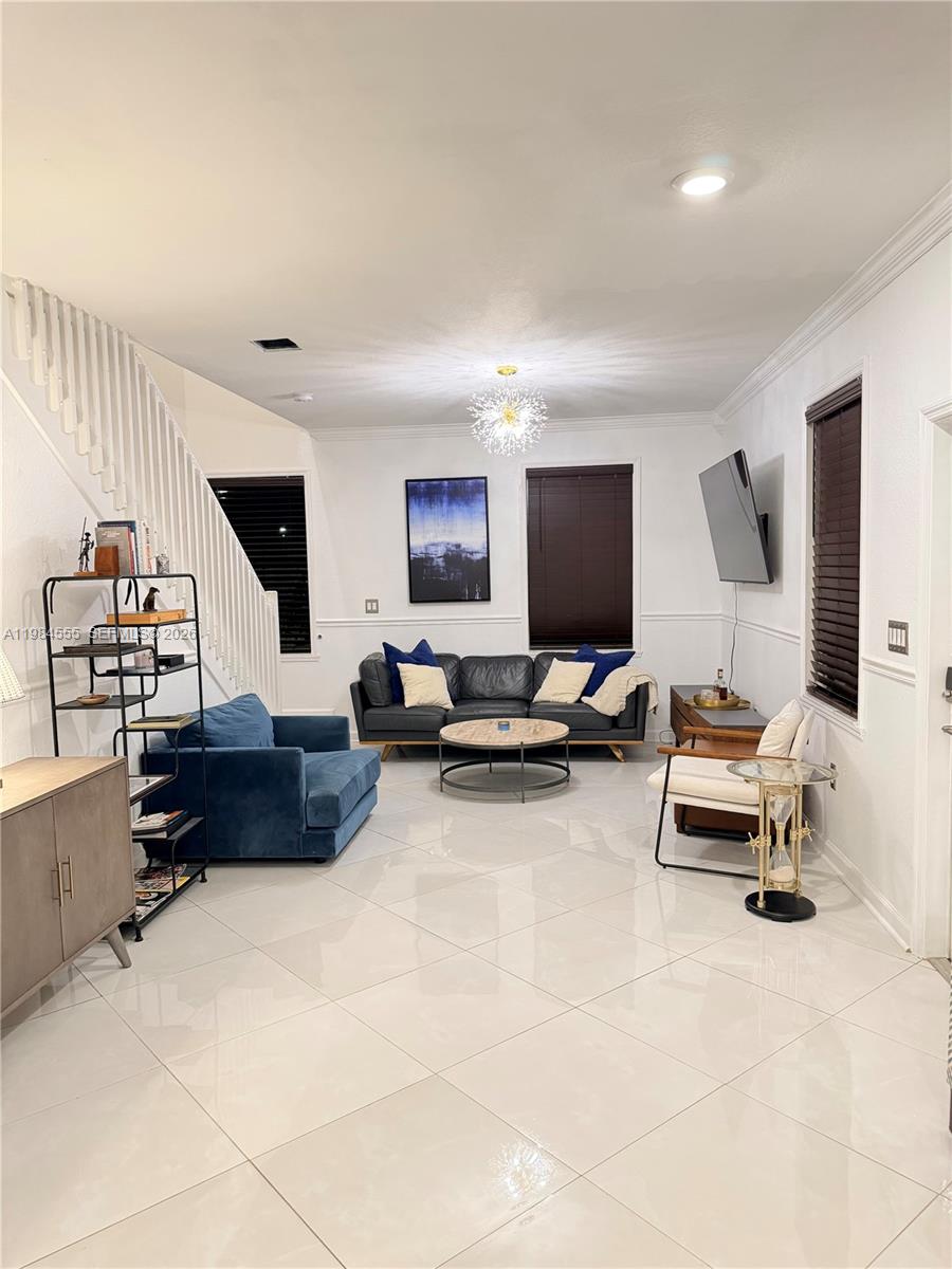 RESERVE AT EDGEWOOD - Residential Lease