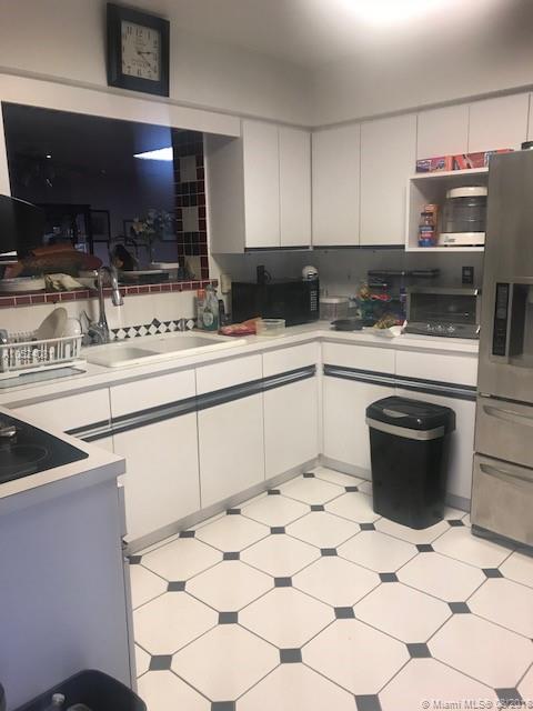 GREENVILLE MANOR 1ST ADDN - Residential