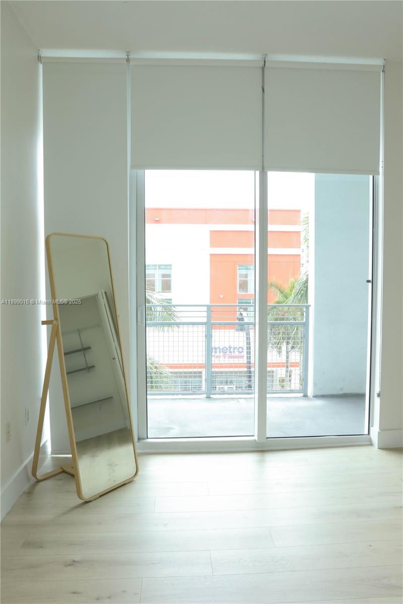 CITY 24 CONDO - Residential