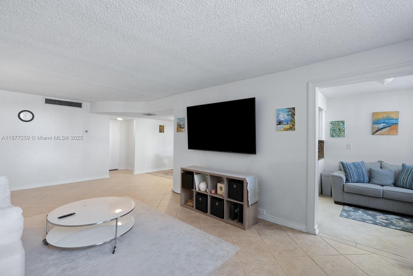 100 Golden Isles Dr 101