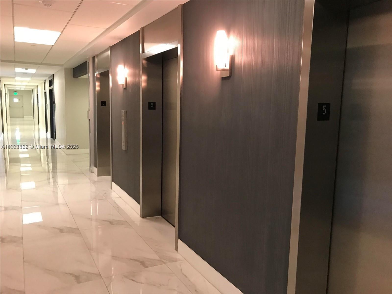 150 SE 2nd Ave 510&511