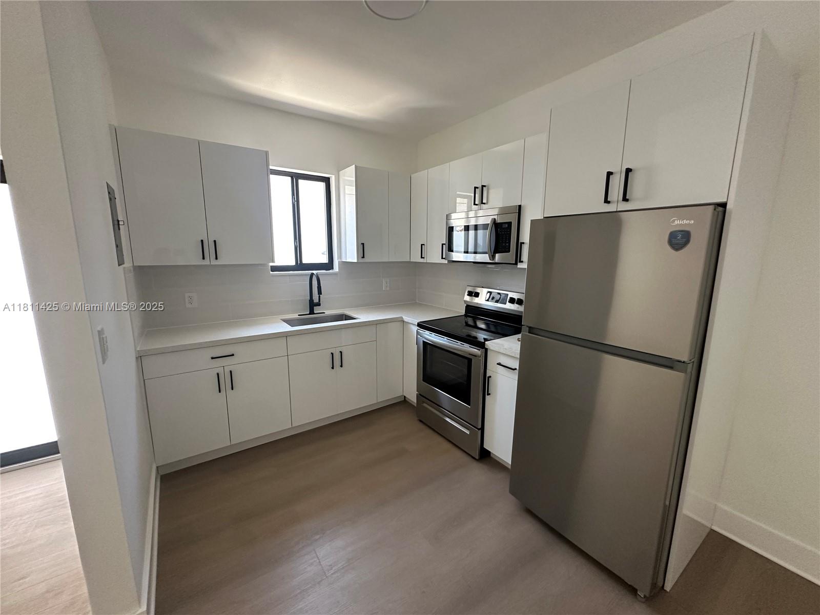 Rental Property at 411 Sw 18th Rd Rear, Miami, Broward County, Florida - Bedrooms: 1 
Bathrooms: 1  - $2,150 MO.