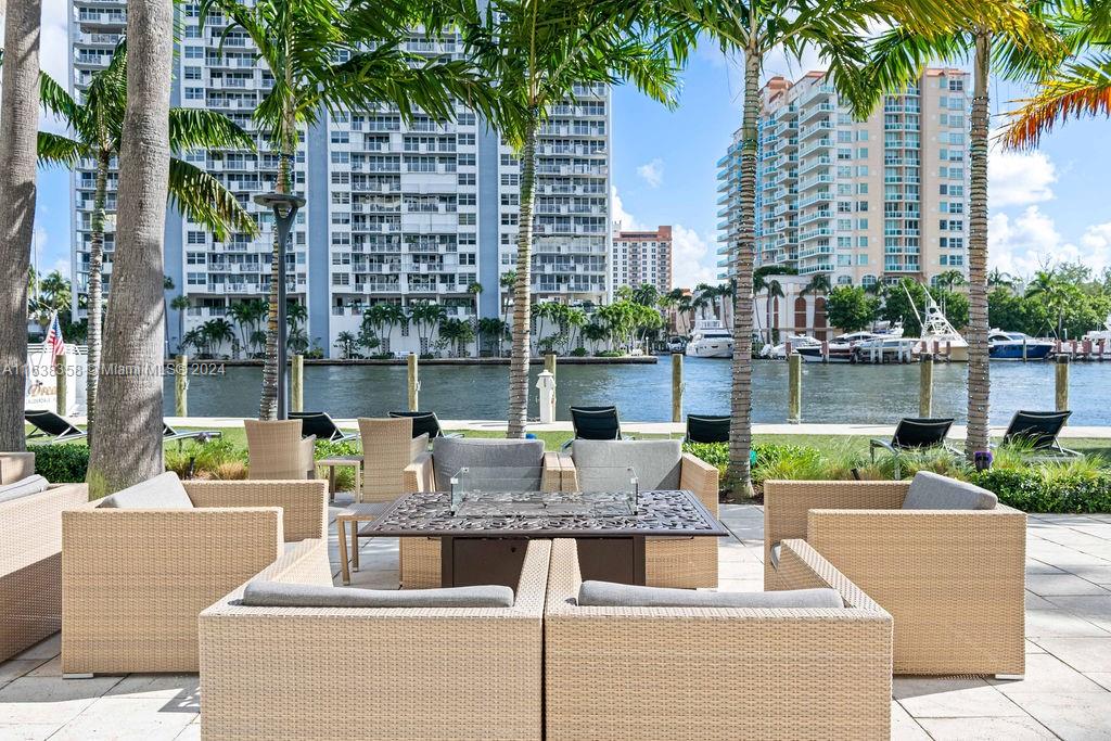 GALLERY ONE CONDO - Residential
