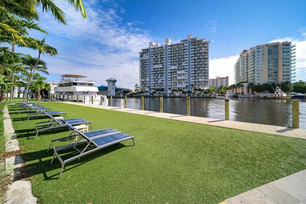 GALLERY ONE CONDO - Residential