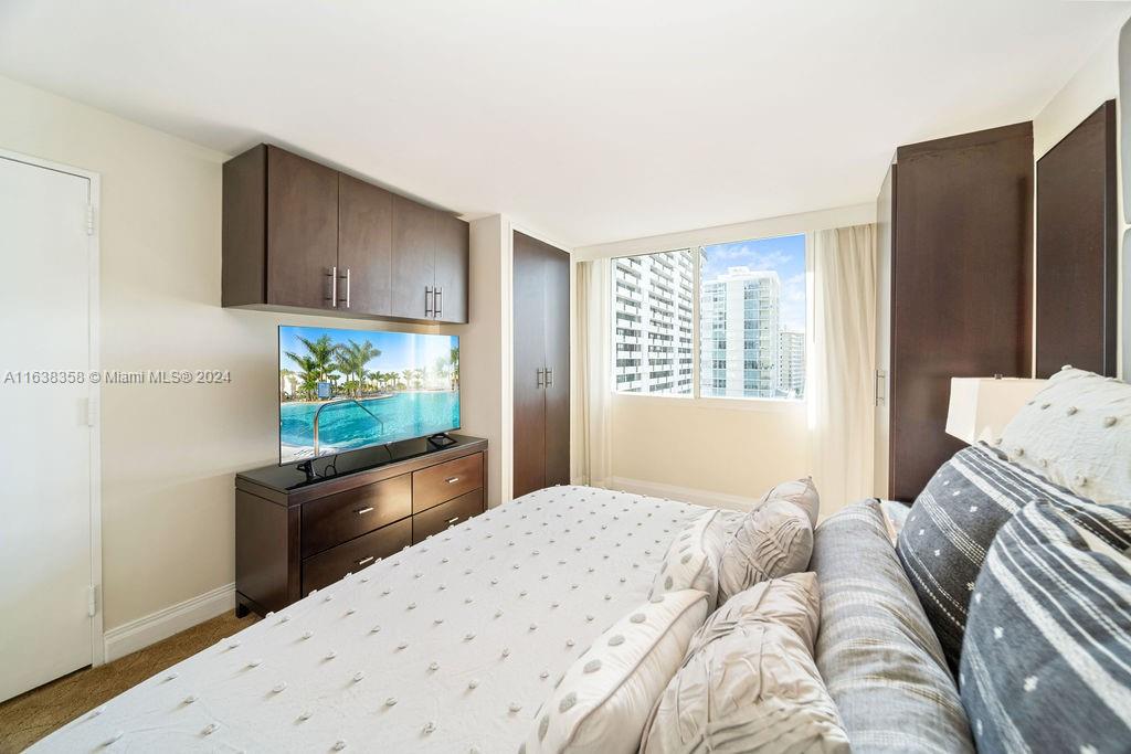 GALLERY ONE CONDO - Residential