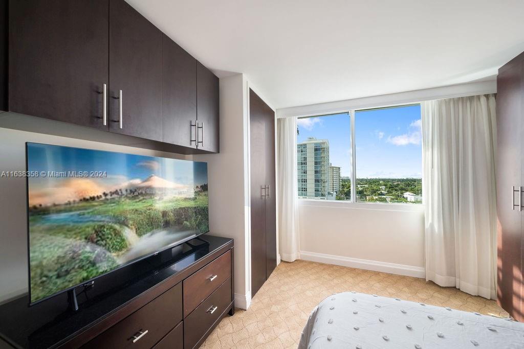 GALLERY ONE CONDO - Residential