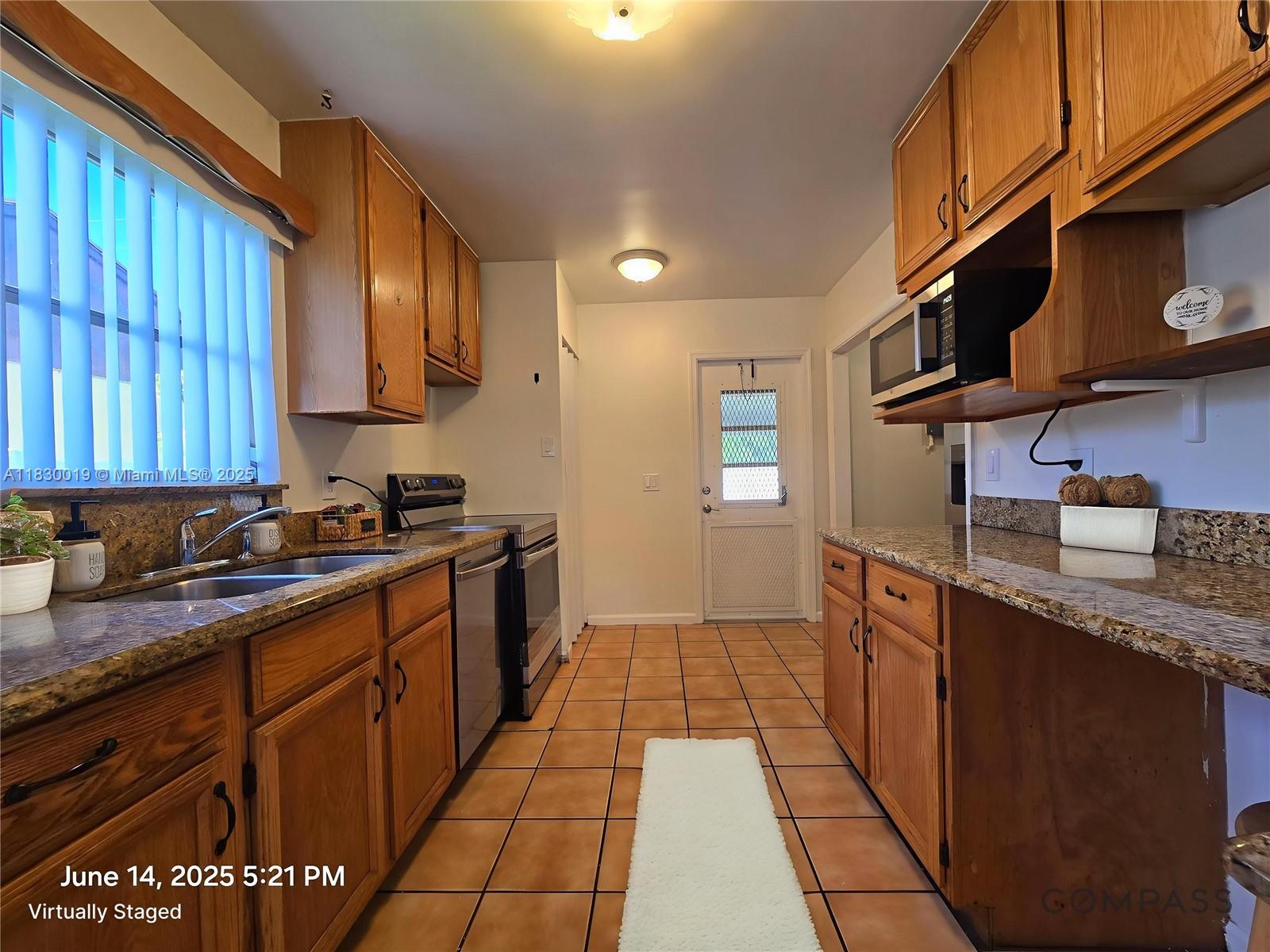 3530 S 55th Ave