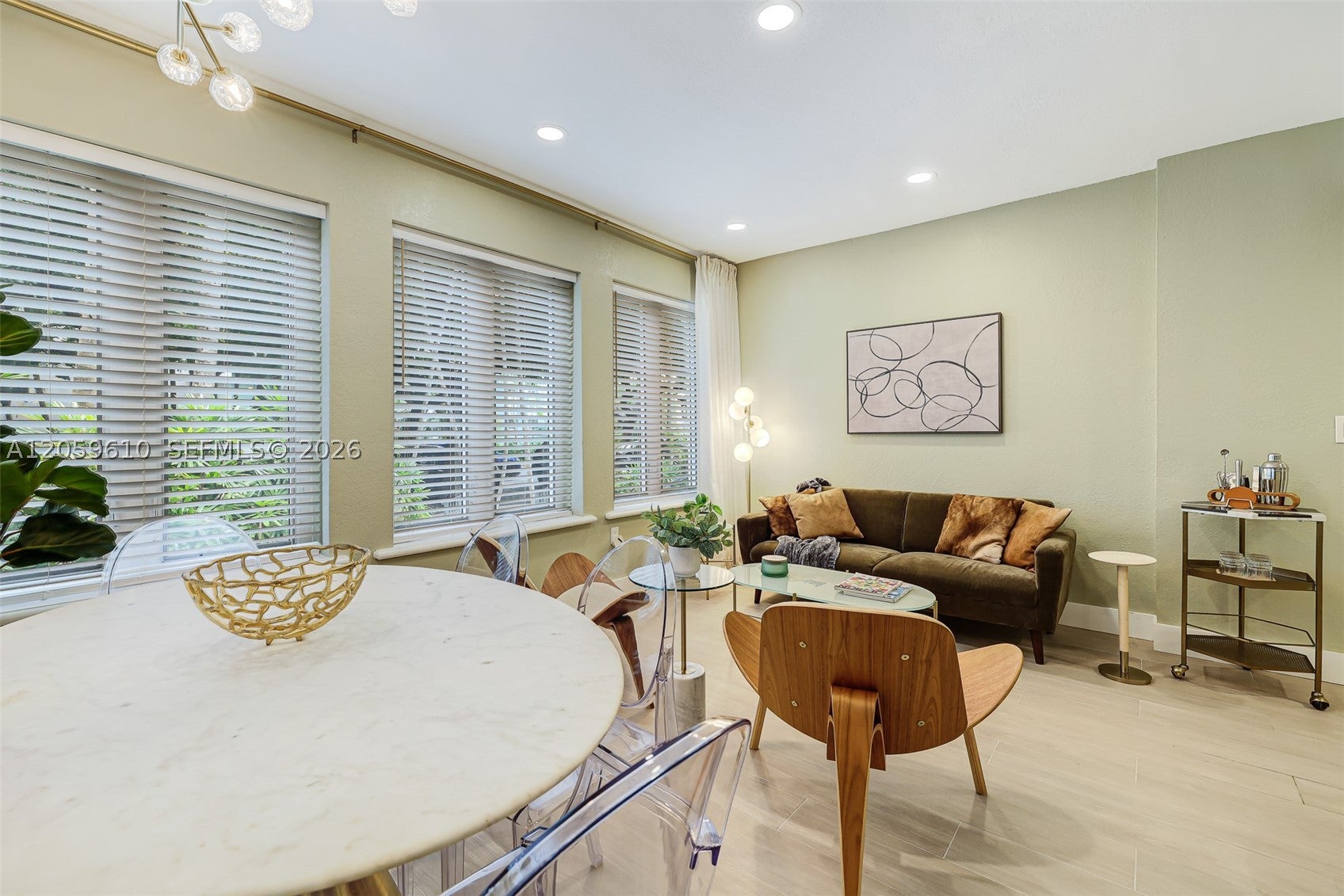 1018 Meridian Ave 2
