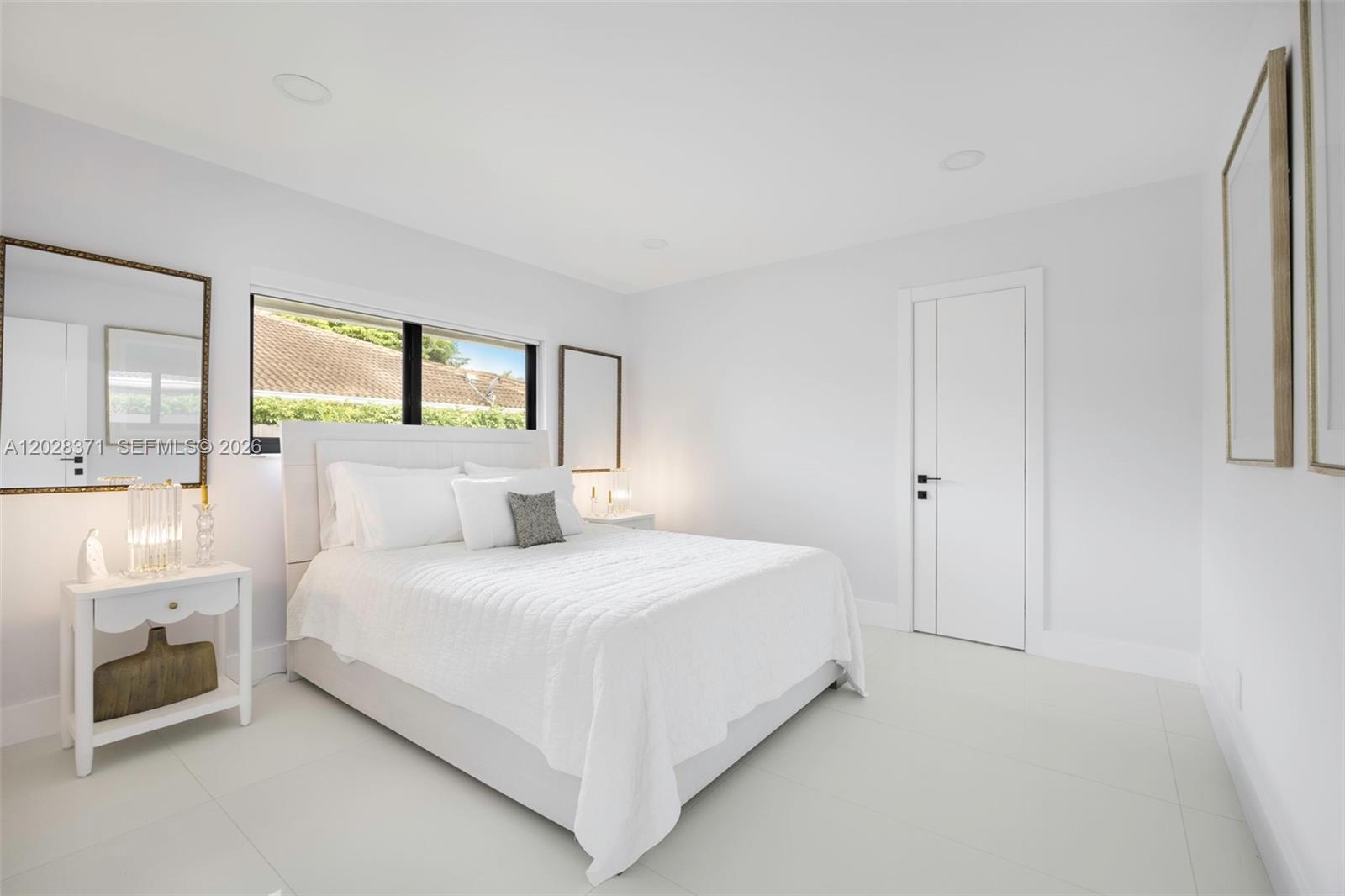 CHARNA ESTATES - Residential