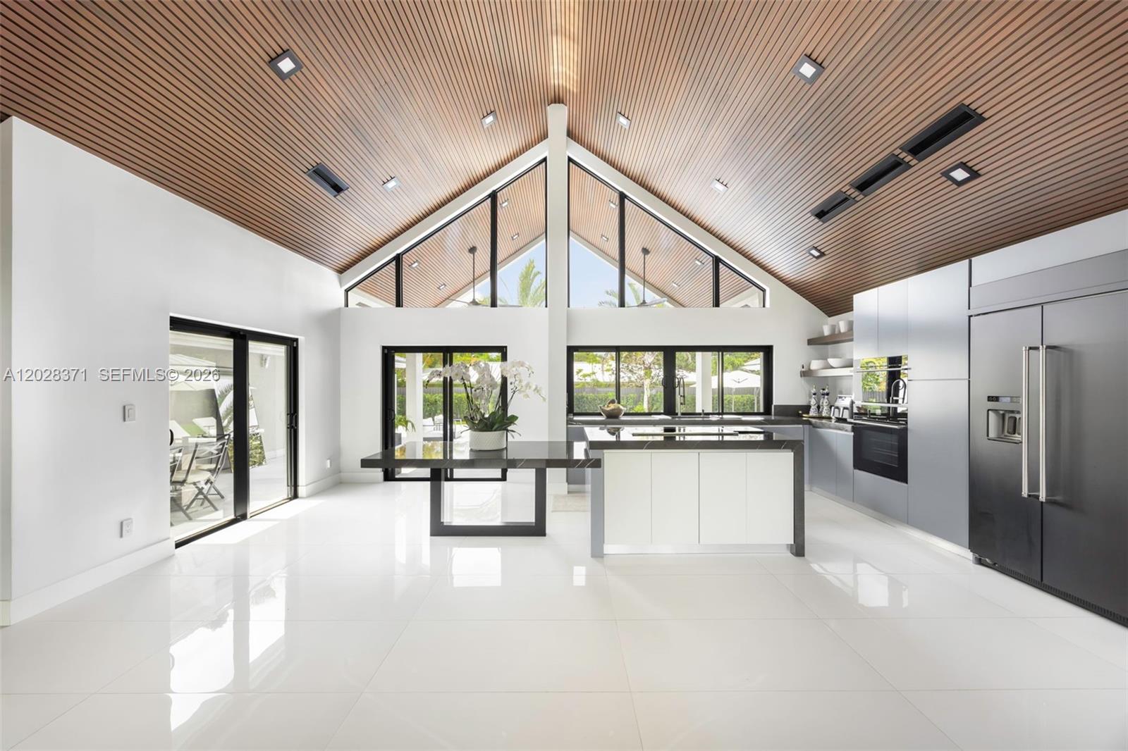 CHARNA ESTATES - Residential