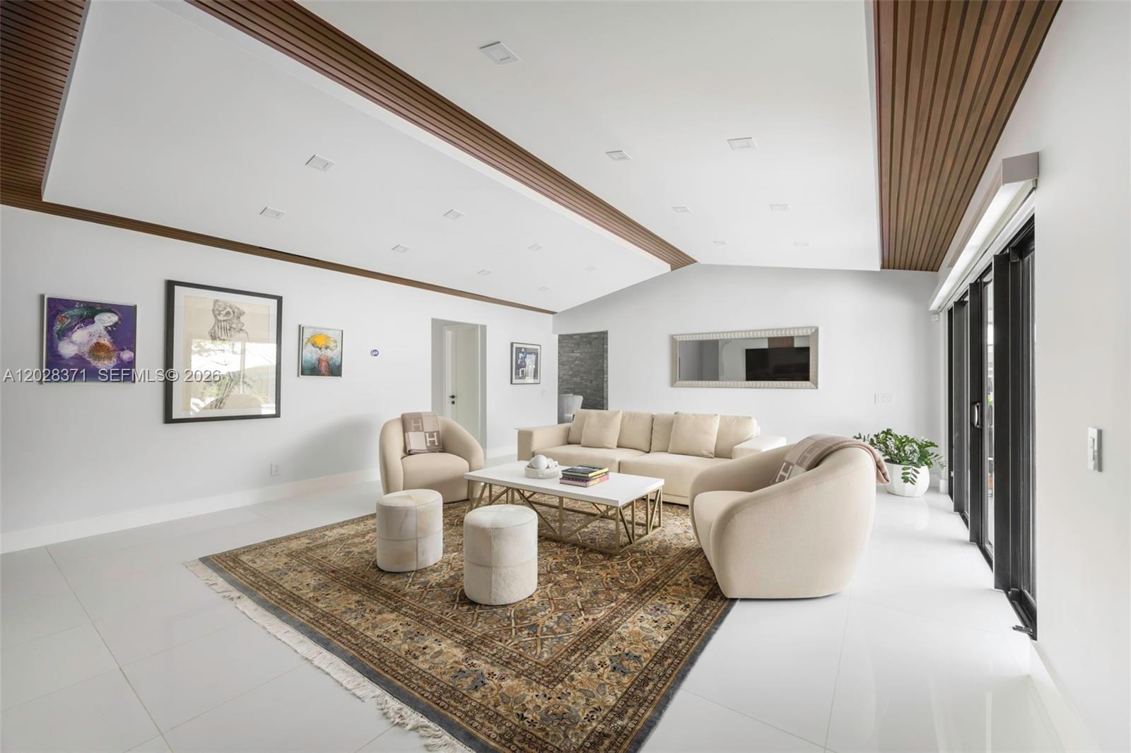 CHARNA ESTATES - Residential
