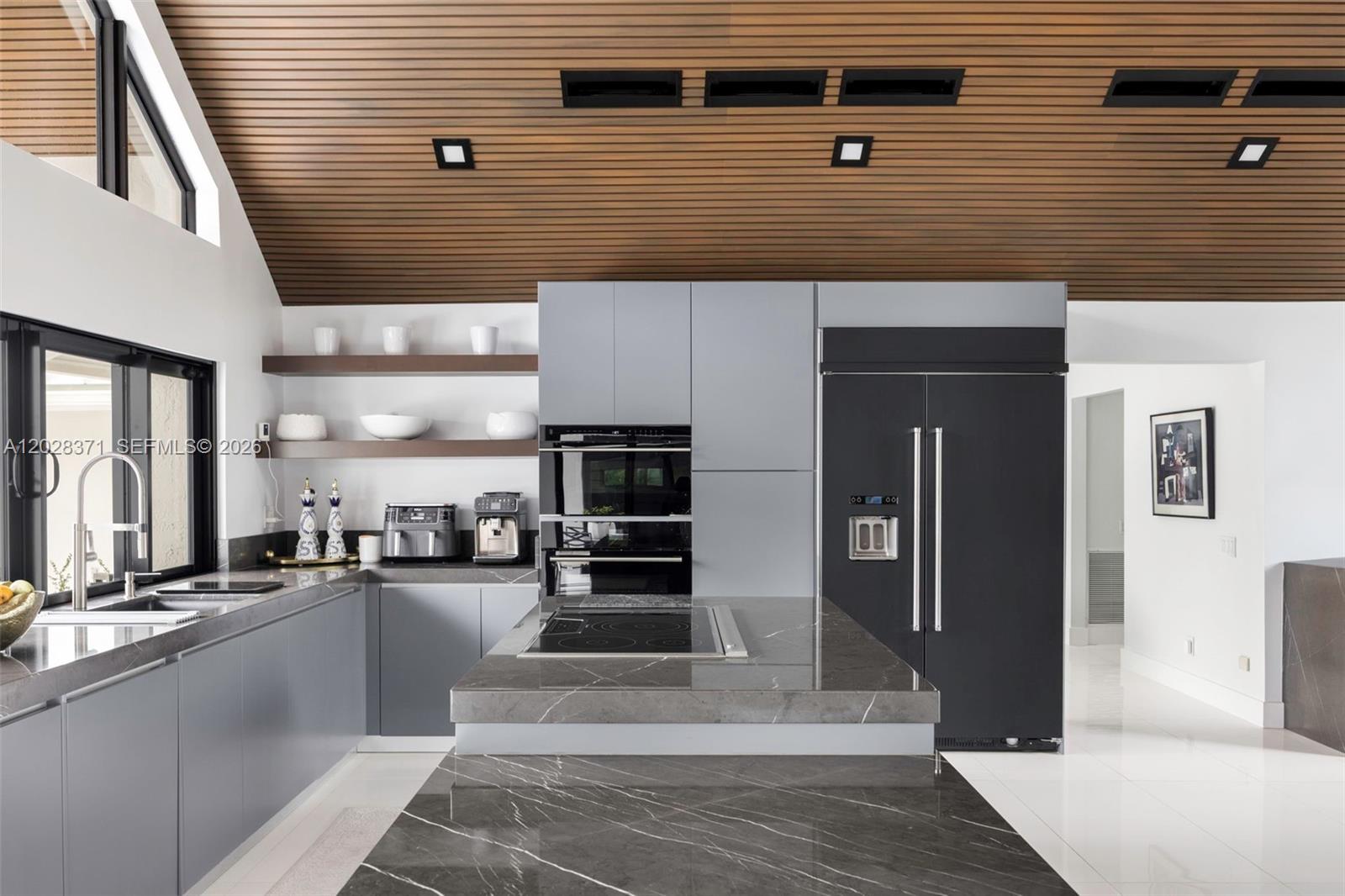 CHARNA ESTATES - Residential