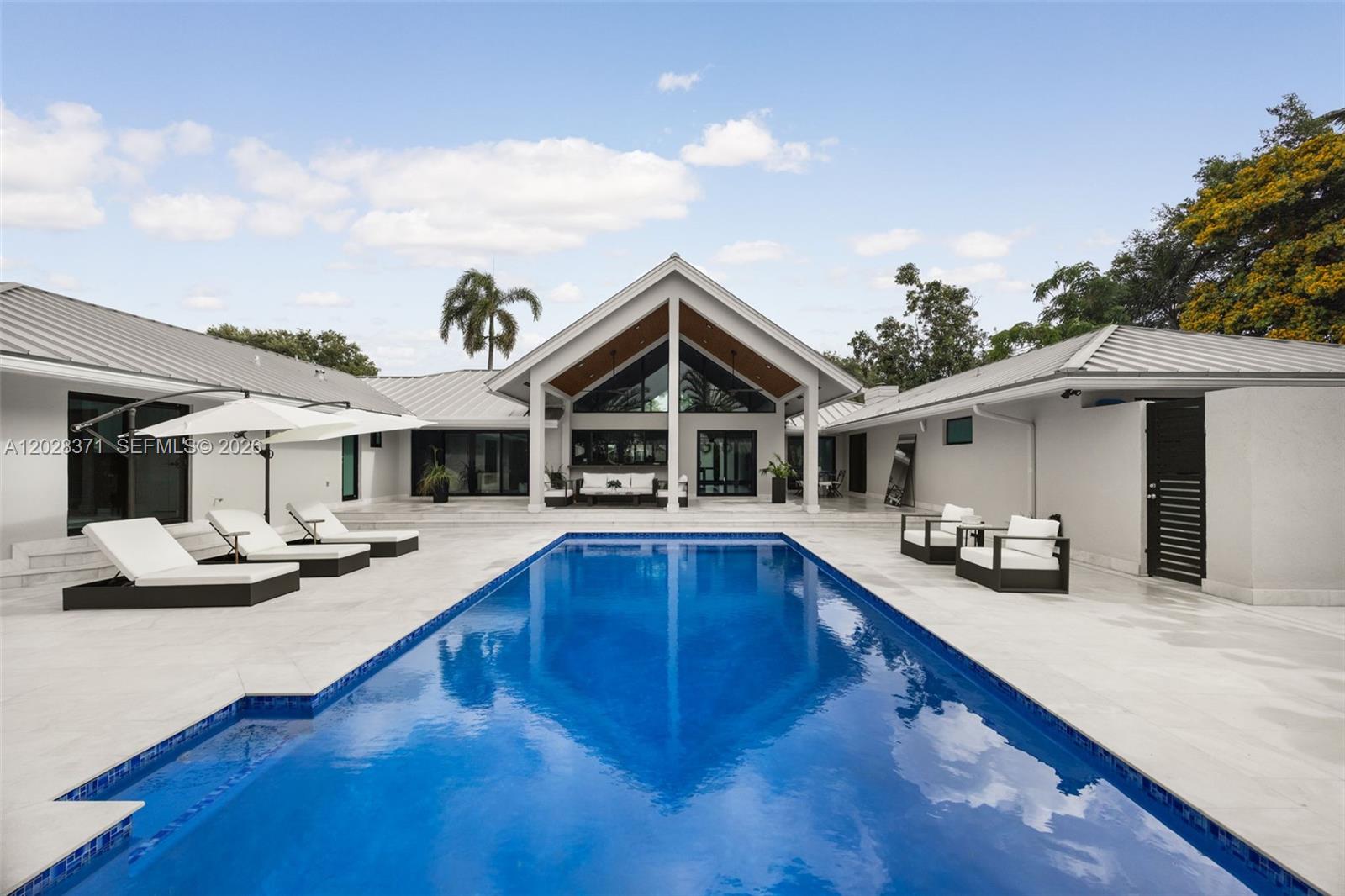 CHARNA ESTATES - Residential