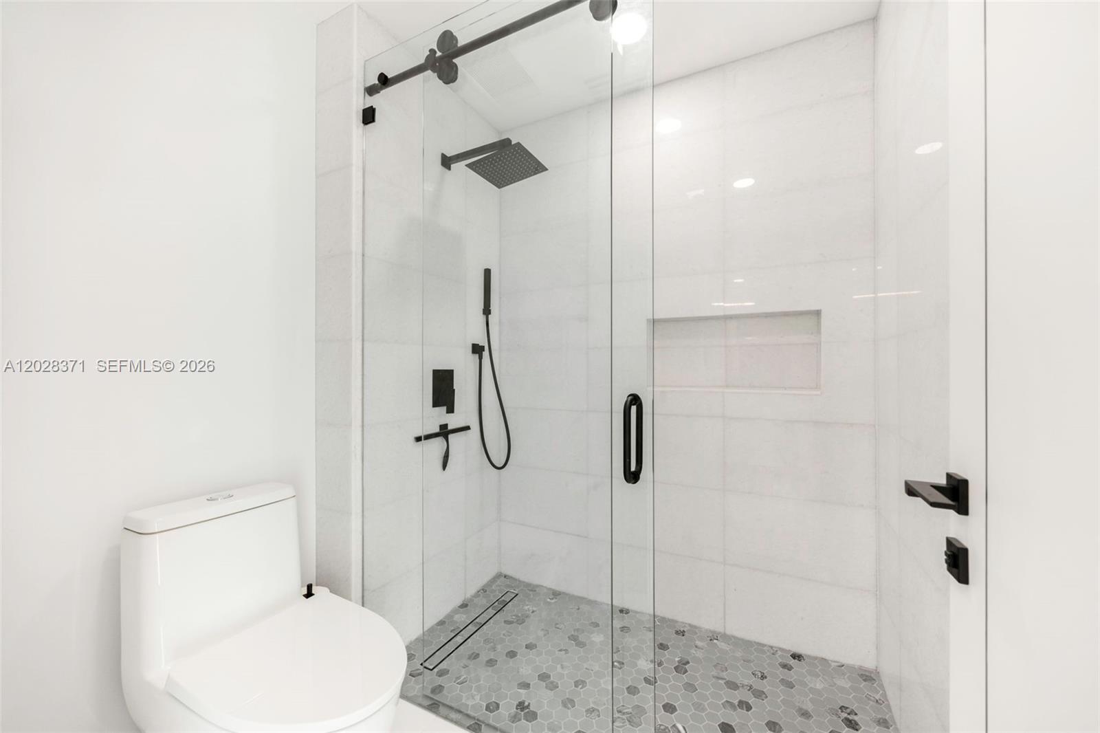 CHARNA ESTATES - Residential