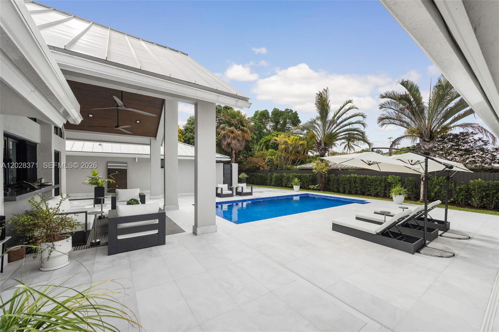 CHARNA ESTATES - Residential