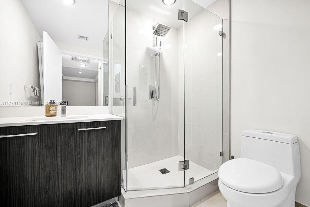 BRICKELL HEIGHTS EAST CON - Residential