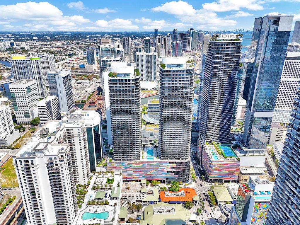 BRICKELL HEIGHTS EAST CON - Residential