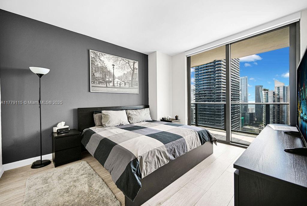 BRICKELL HEIGHTS EAST CON - Residential