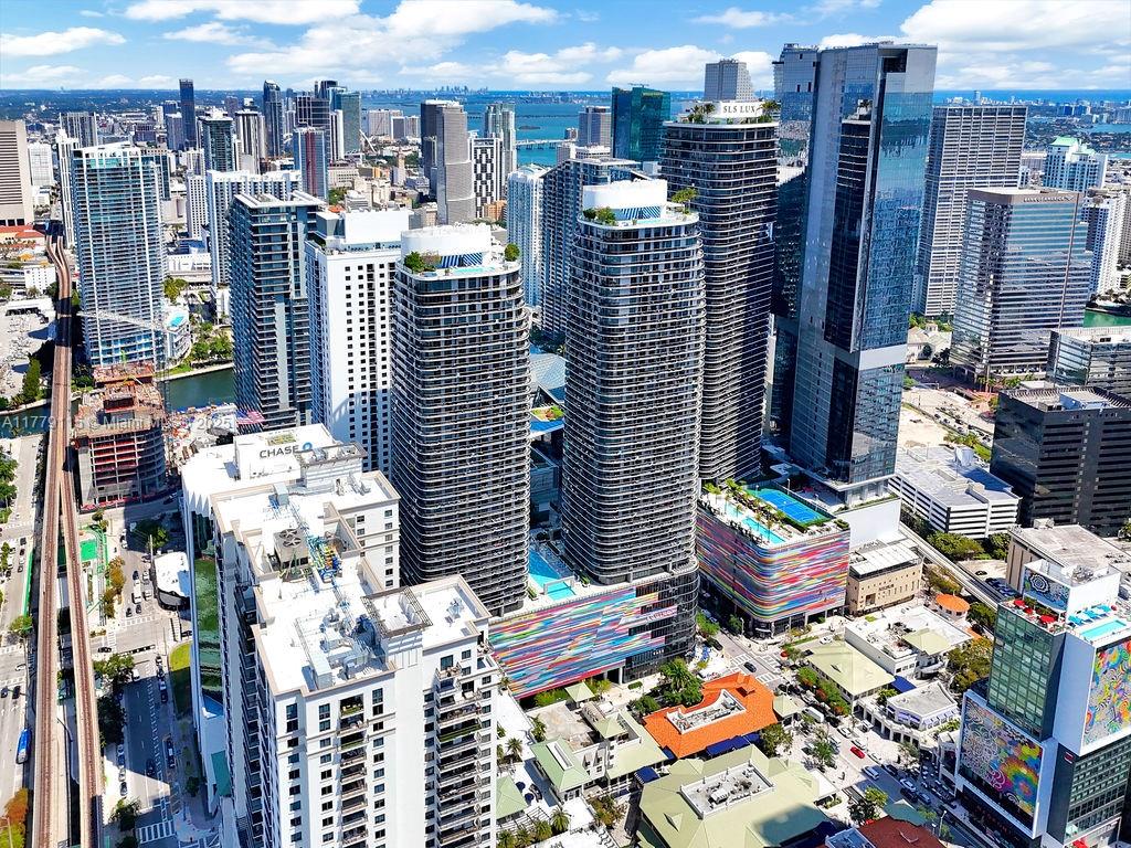 BRICKELL HEIGHTS EAST CON - Residential