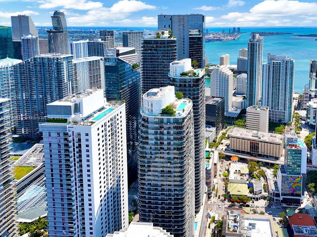 BRICKELL HEIGHTS EAST CON - Residential