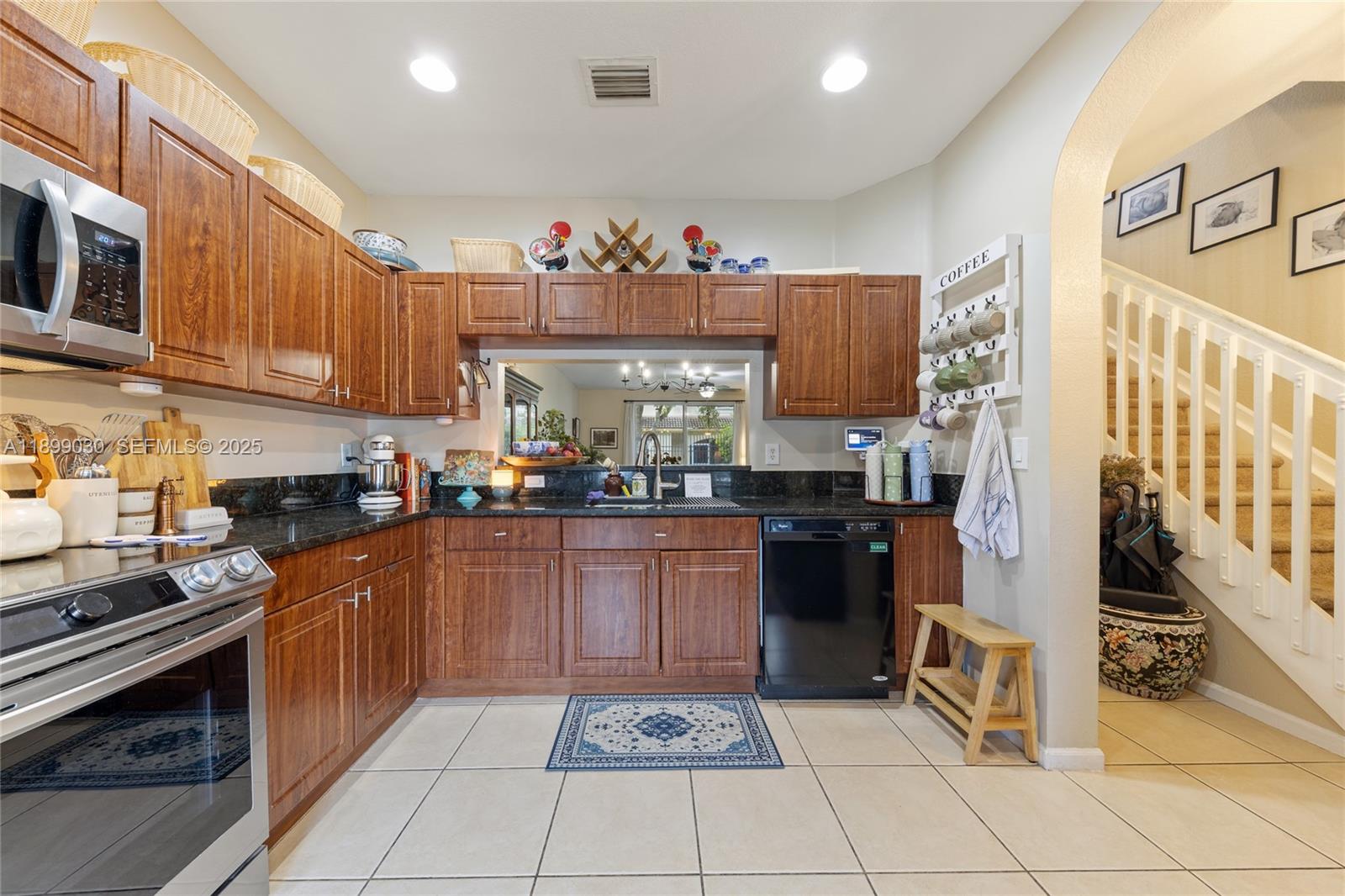 TUSCANY NO 6 CONDO - Residential