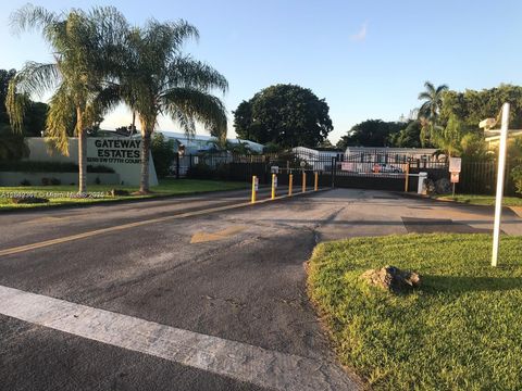 Miami-Dade County Mobile Homes for sale 25 35250 SW 177th Ct #222 Homestead FL 33034
