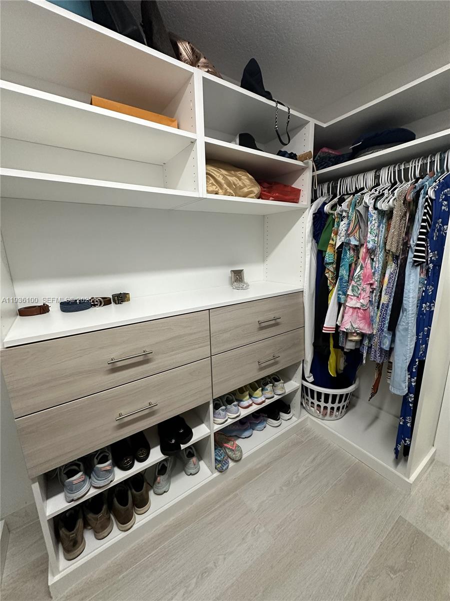 PGA RESORT COMMUNITY 3 - Residential