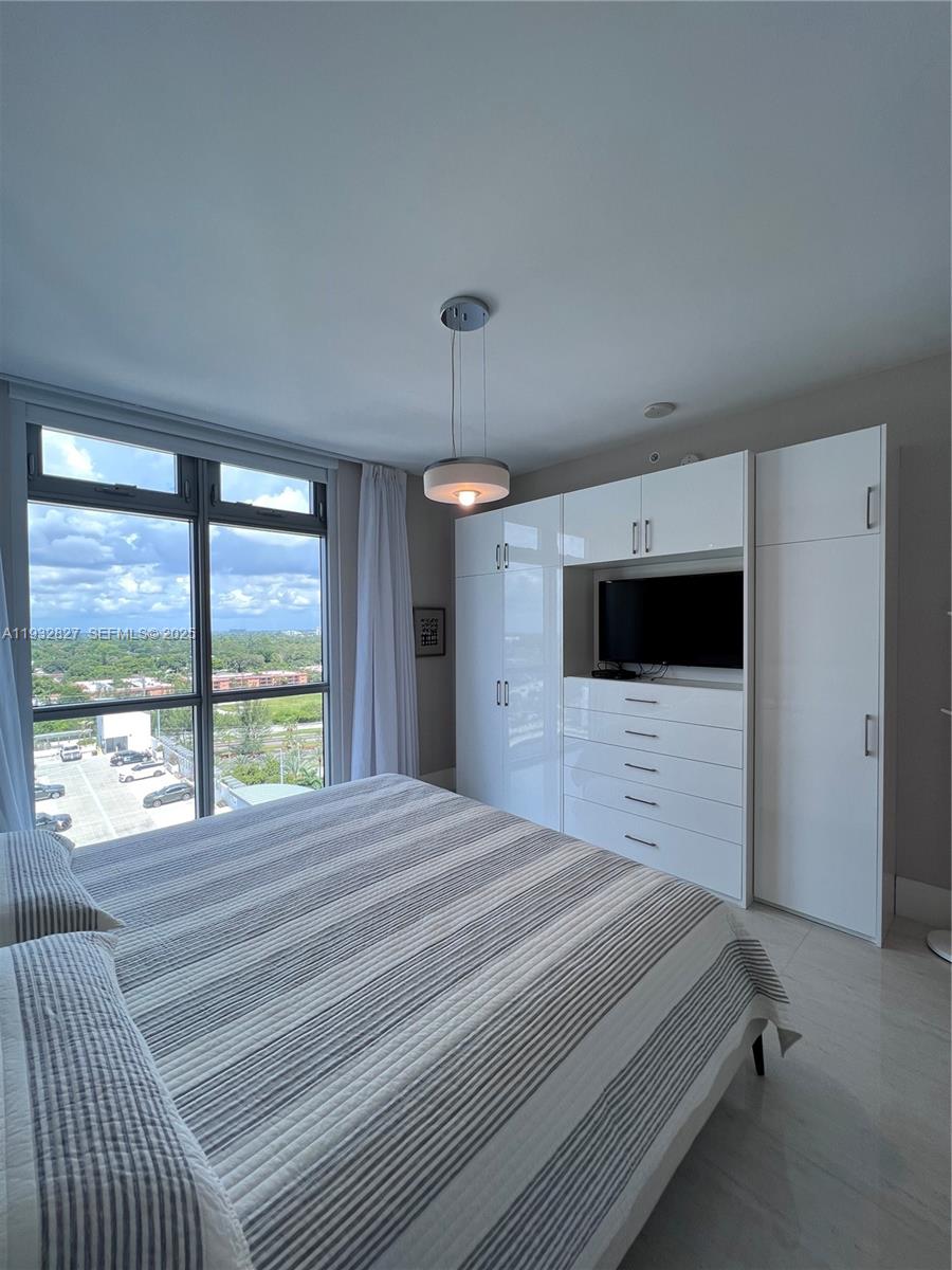 MARINA PALMS RESIDENCES N - Residential