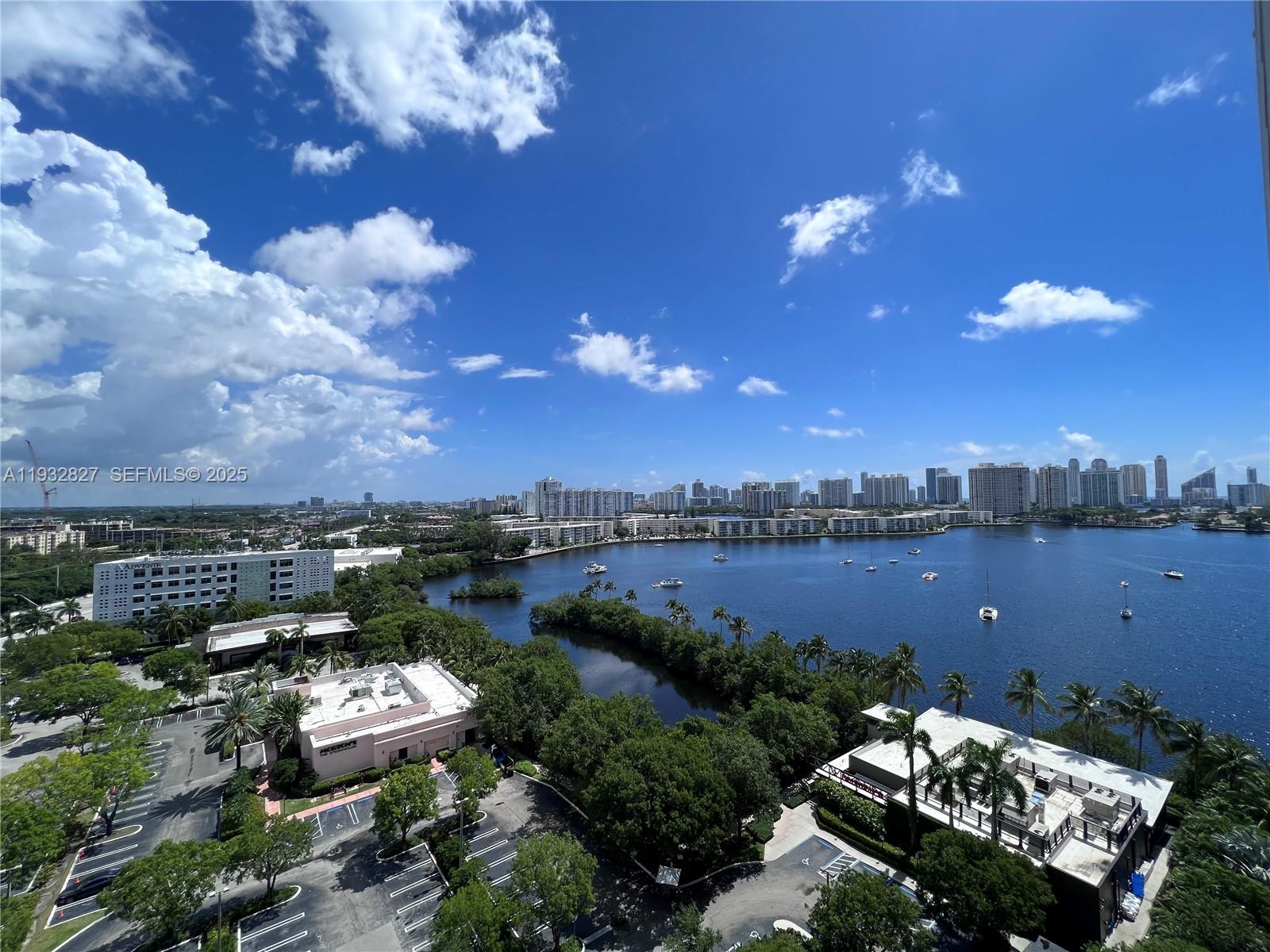 MARINA PALMS RESIDENCES N - Residential