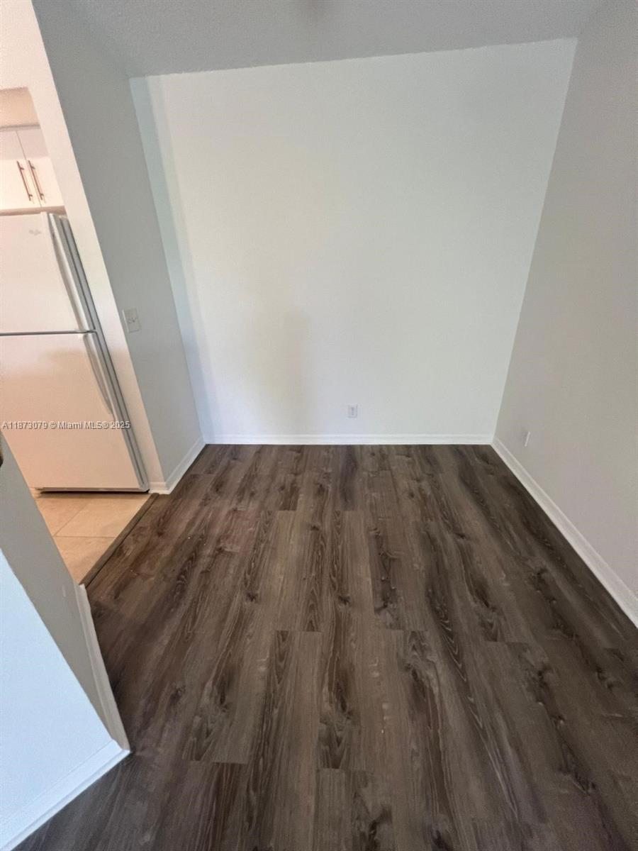 CORAL KEY CONDO - Residential Lease