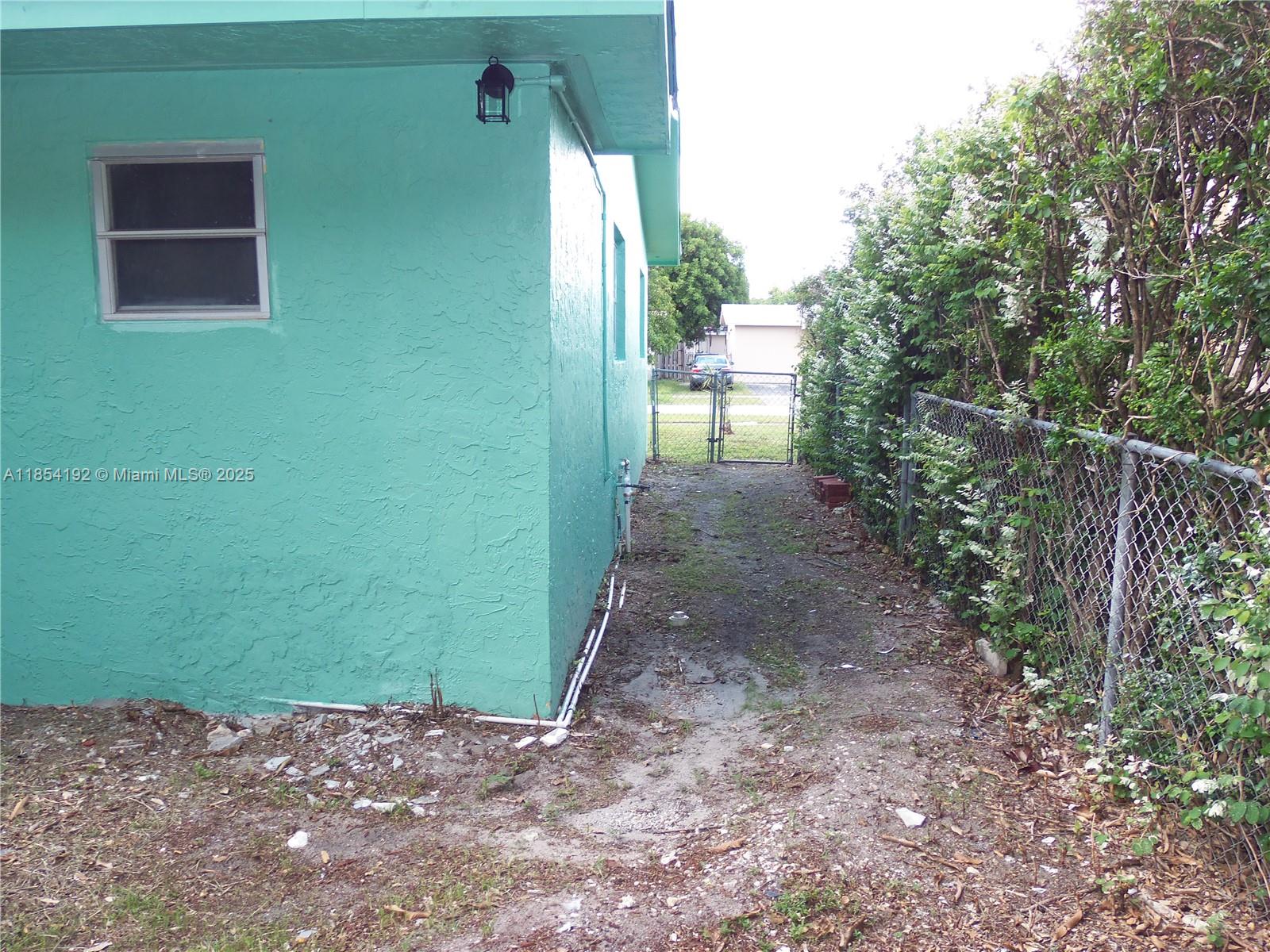 FOURTH ADD TO SUNRISE GOL - Residential