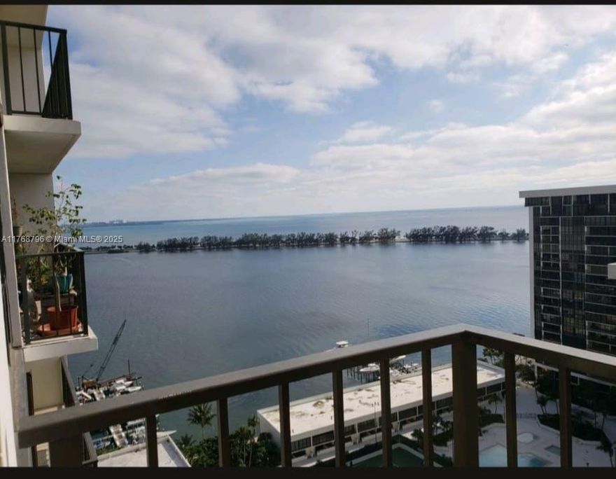 Remodeled bright and spacious Brickell Place 1 Bedroom 1.5 Bath with beautiful ocean view.  Porcelain floors throughout and open layout kitchen with peninsula quartz countertops and stainless steel appliances.  Enjoy relaxing views from the terrace.  Parking # 135.  Storage #2304.  Easy to show.
TEXT LISTING AGENTS