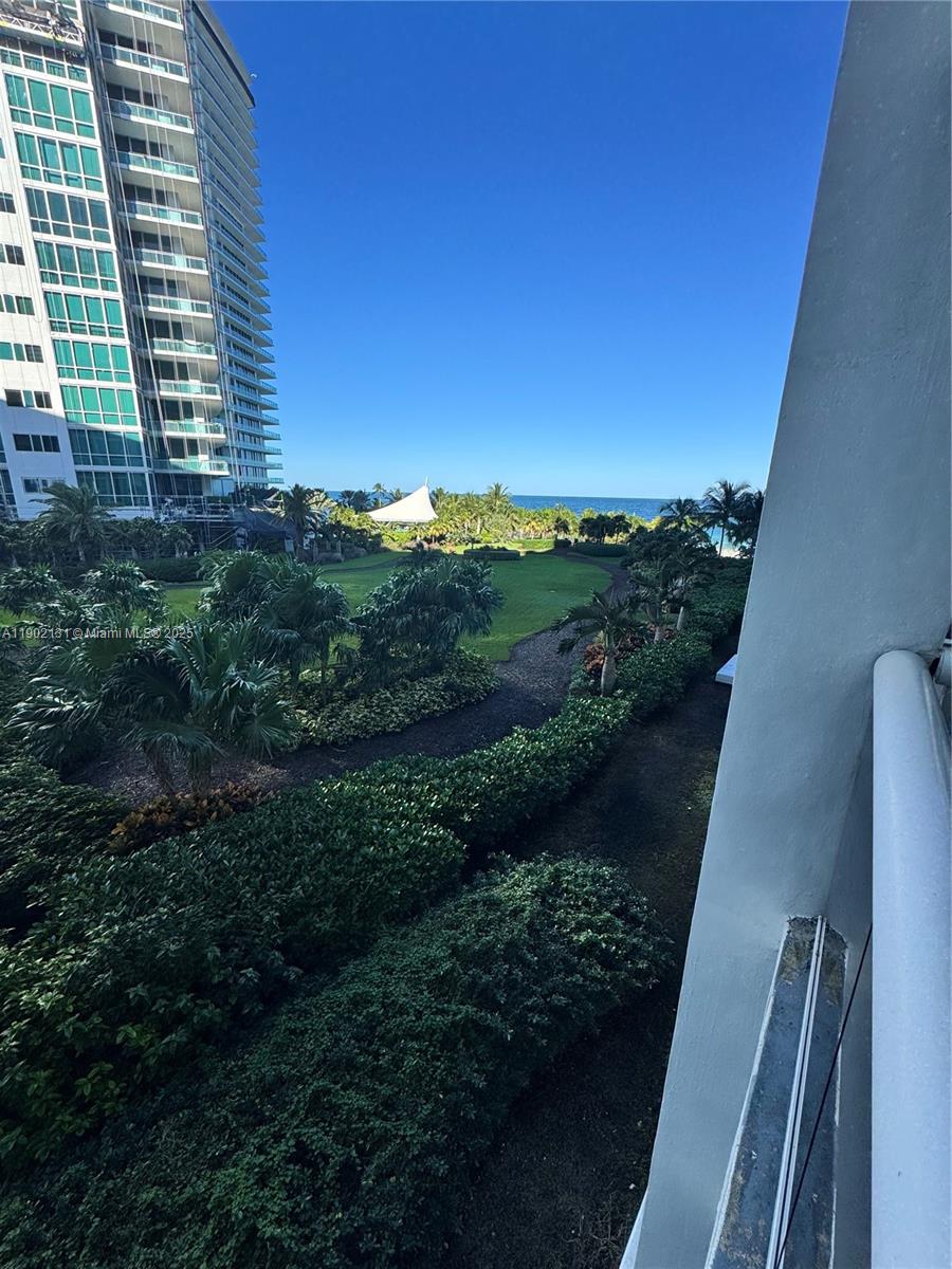 HARBOUR HOUSE - Residential Lease